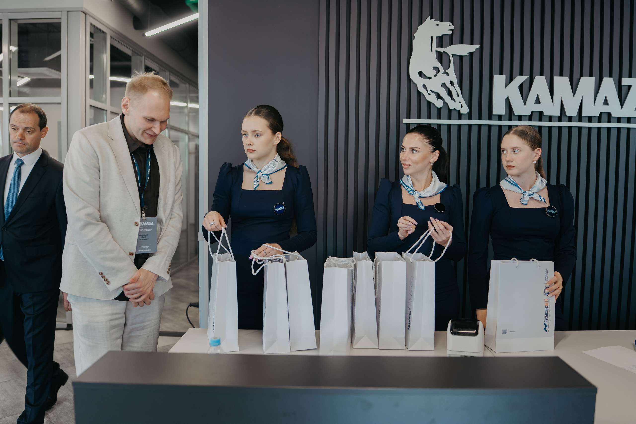 ДЦ KAMAZ. Фотограф в Санкт-Петербурге Мария Александрова