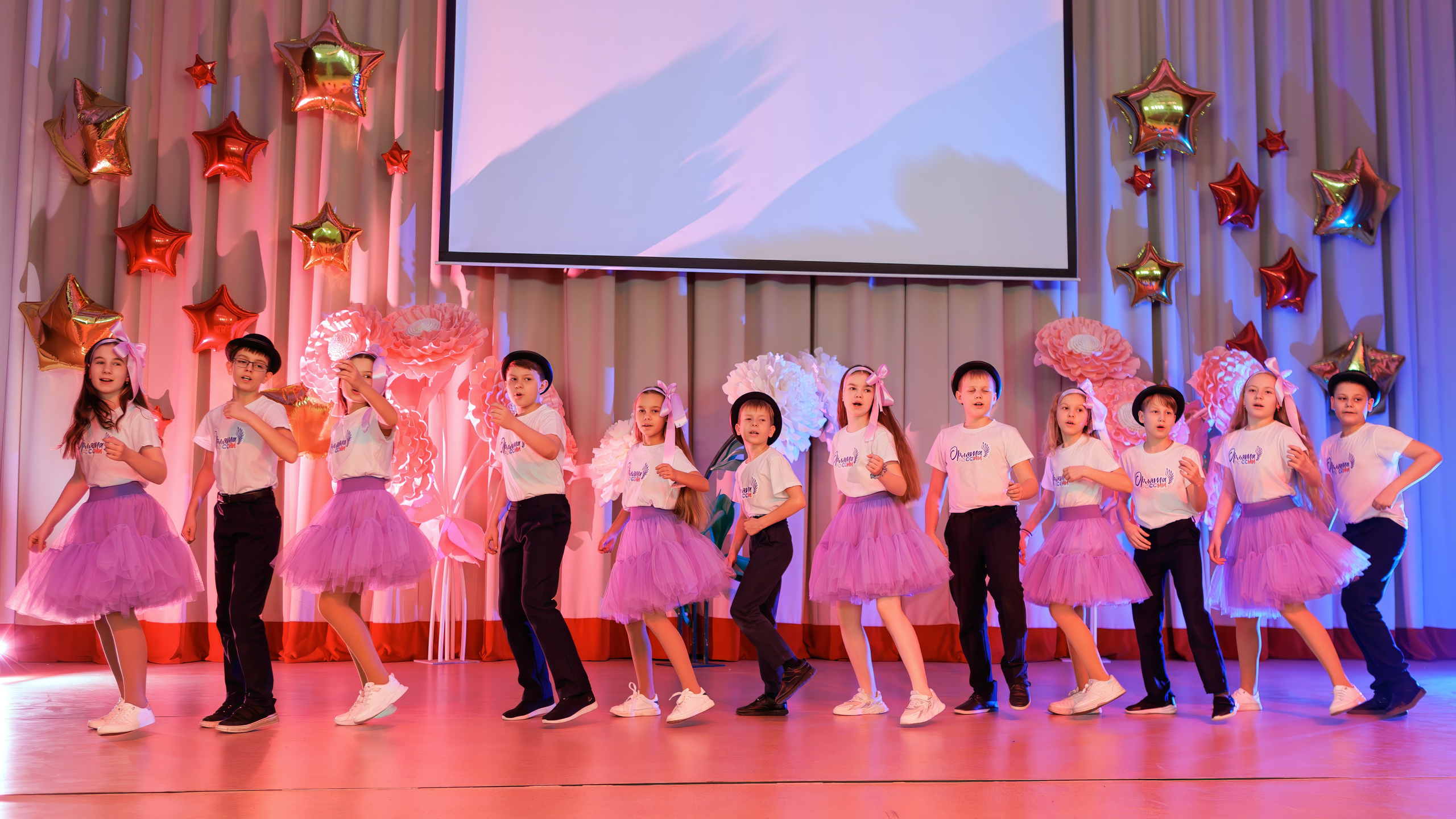 Подготовка к конкурсу «Поющие Орлята». Выпускные альбомы и школьный фотограф в Подольске, Троицке, Щербинке, Москве и Московской области