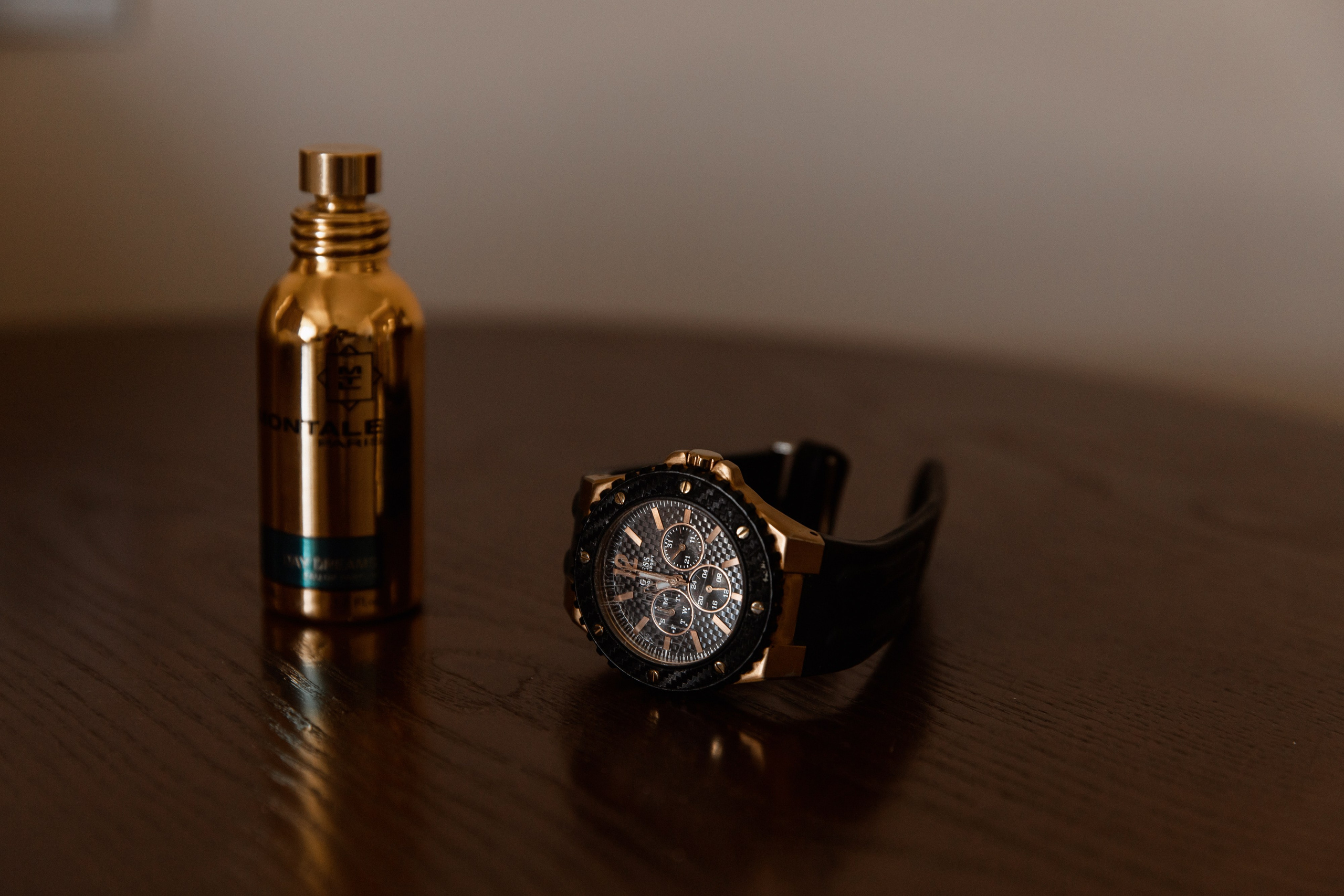 V & A. ФОТОГРАФ