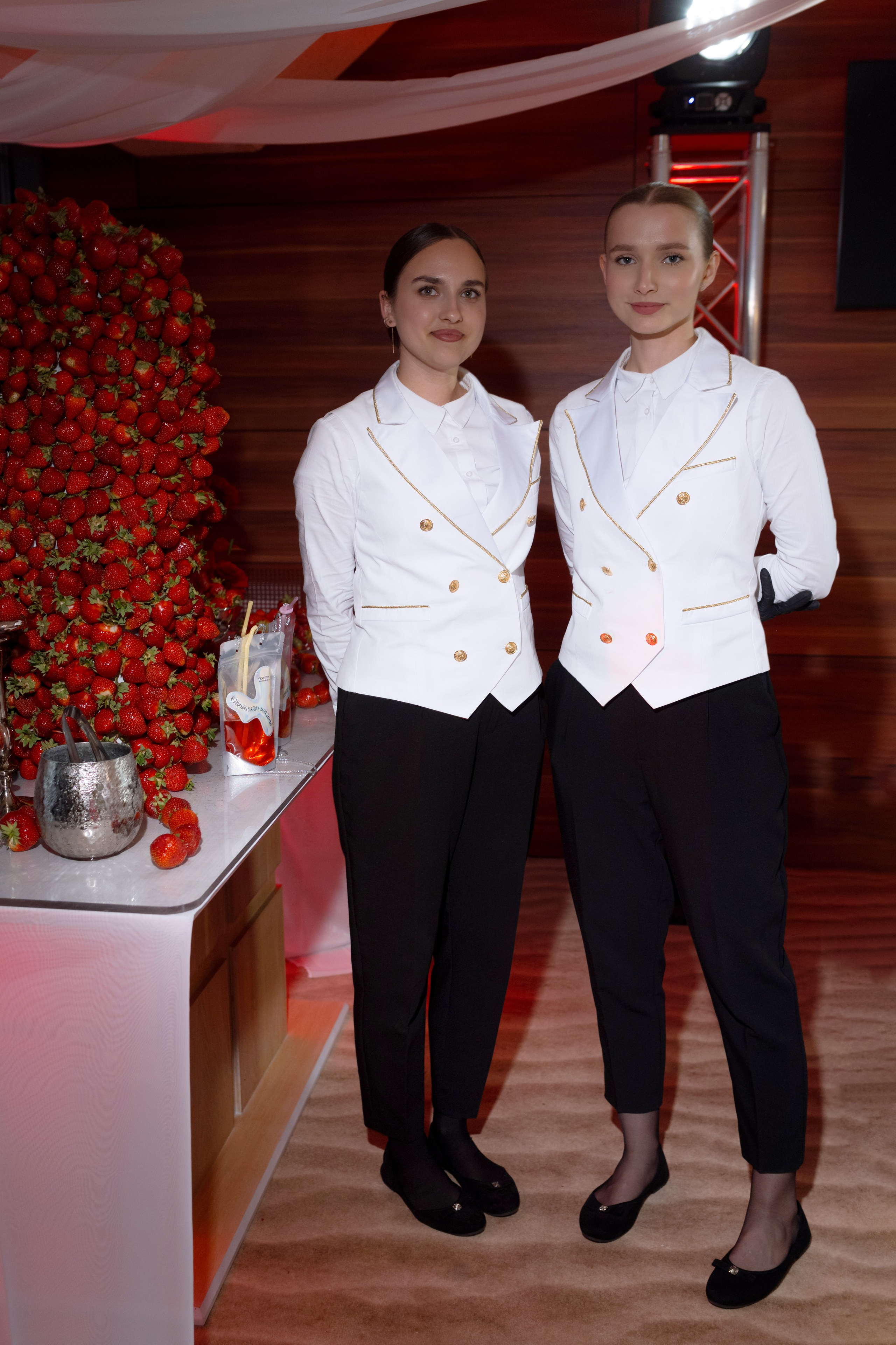 Strawberry event. Свадебный фотограф в Минске