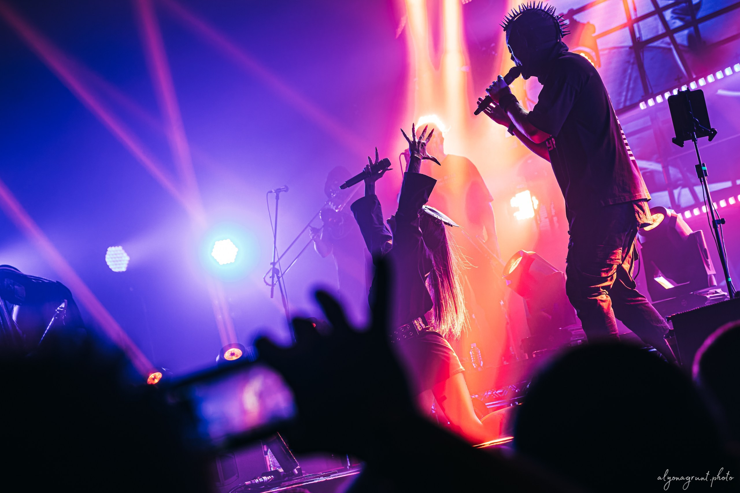 Пневмослон, фоторепортаж СПб, A2,17.10.2025. Алена Адрианова: фотограф в Санкт-Петербурге