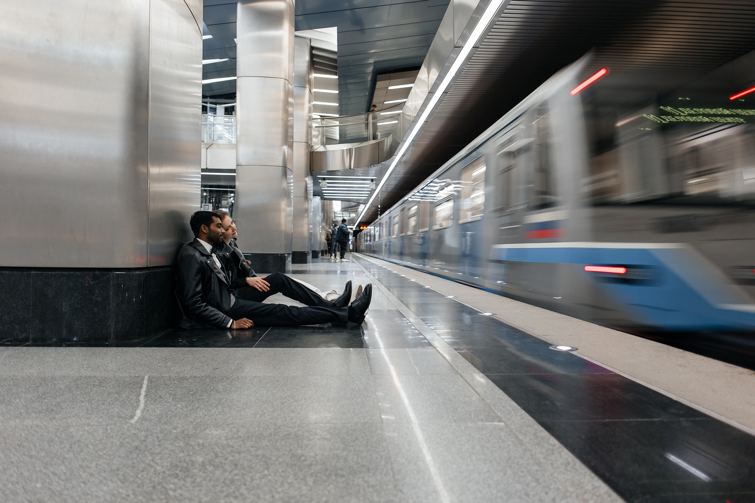 Полина и Вигнеш (ЗАГС + прогулка). Фотограф в Москве Екатерина Потапова