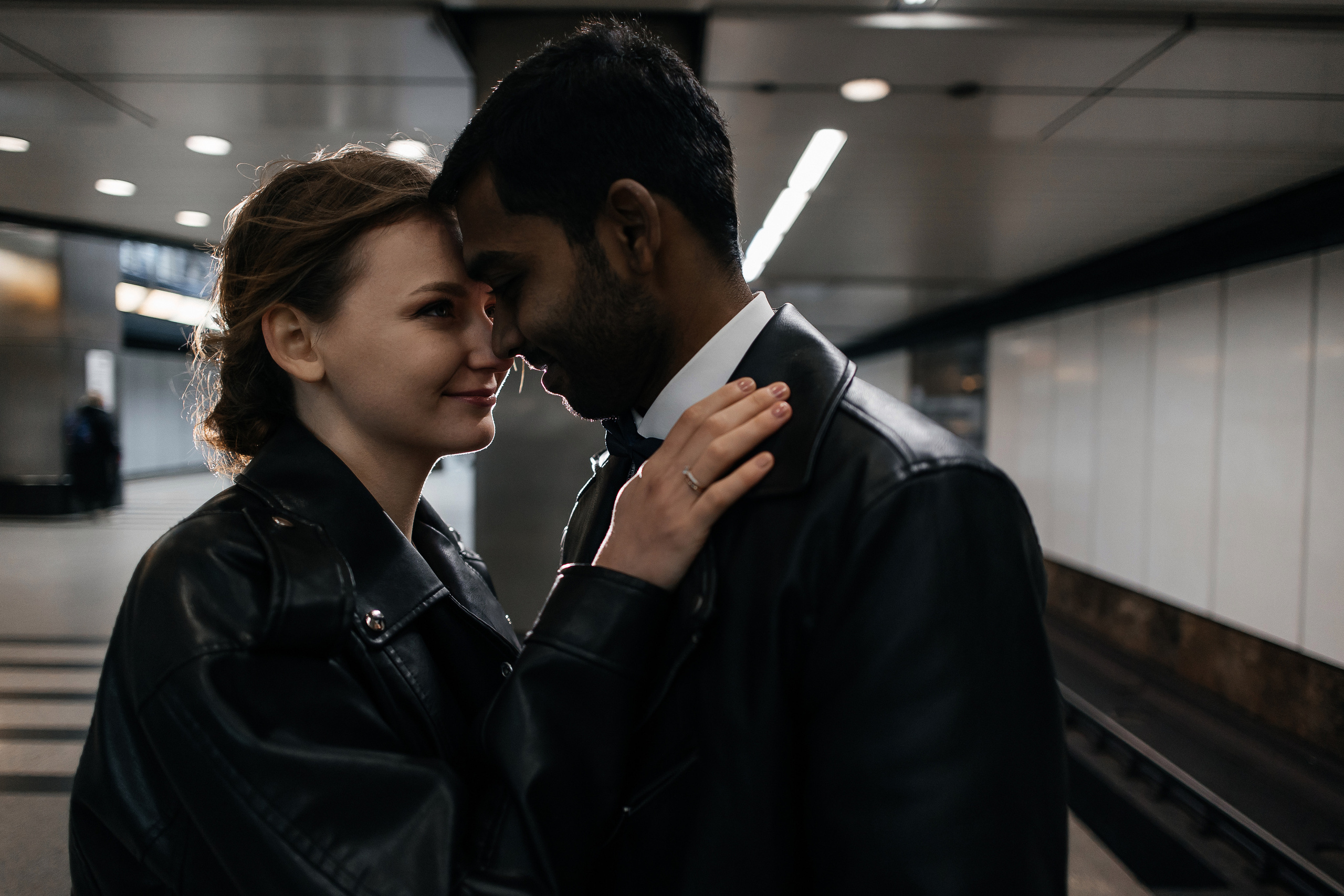 Полина и Вигнеш (ЗАГС + прогулка). Фотограф в Москве Екатерина Потапова