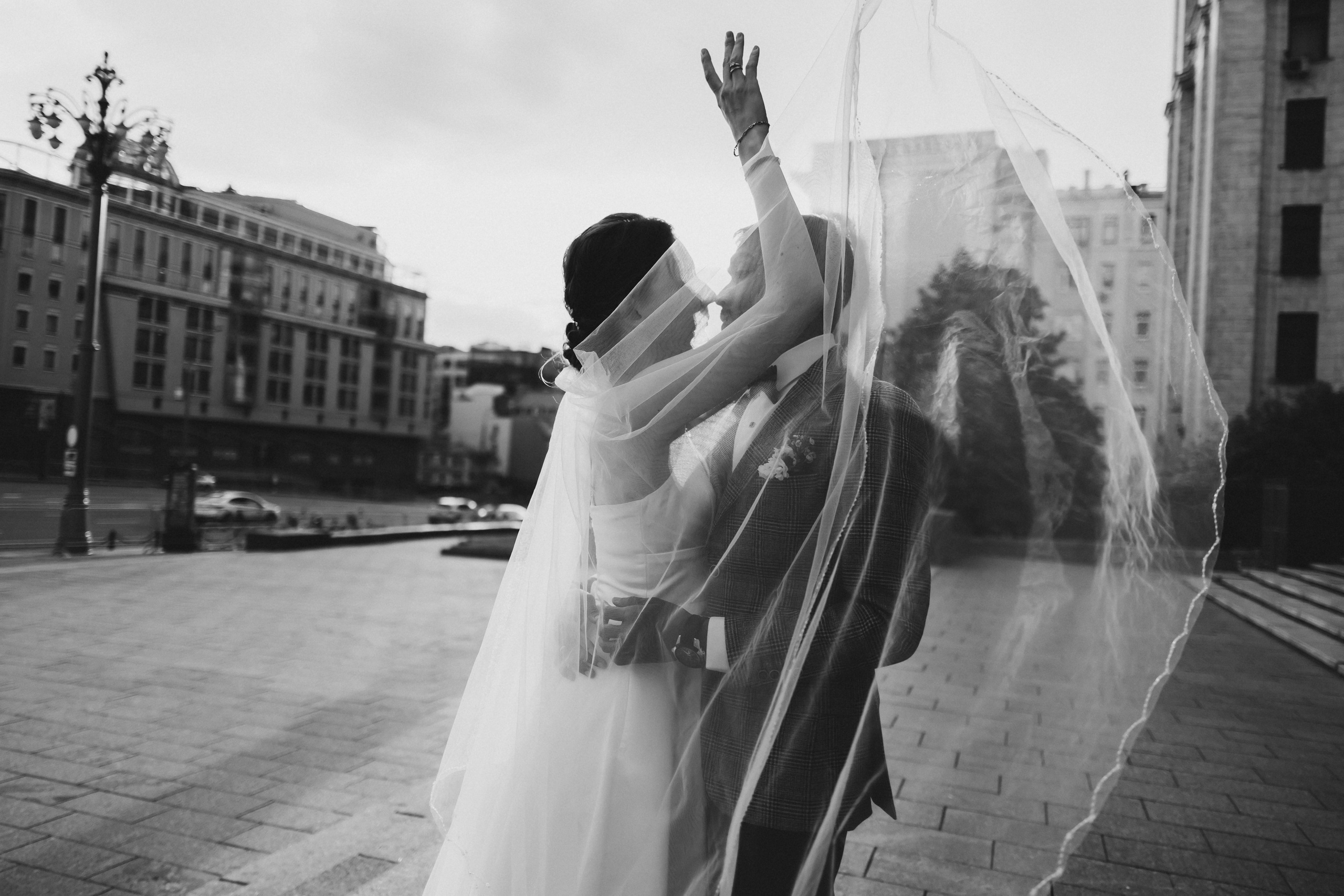 Полина и Вигнеш (ЗАГС + прогулка). Фотограф в Москве Екатерина Потапова