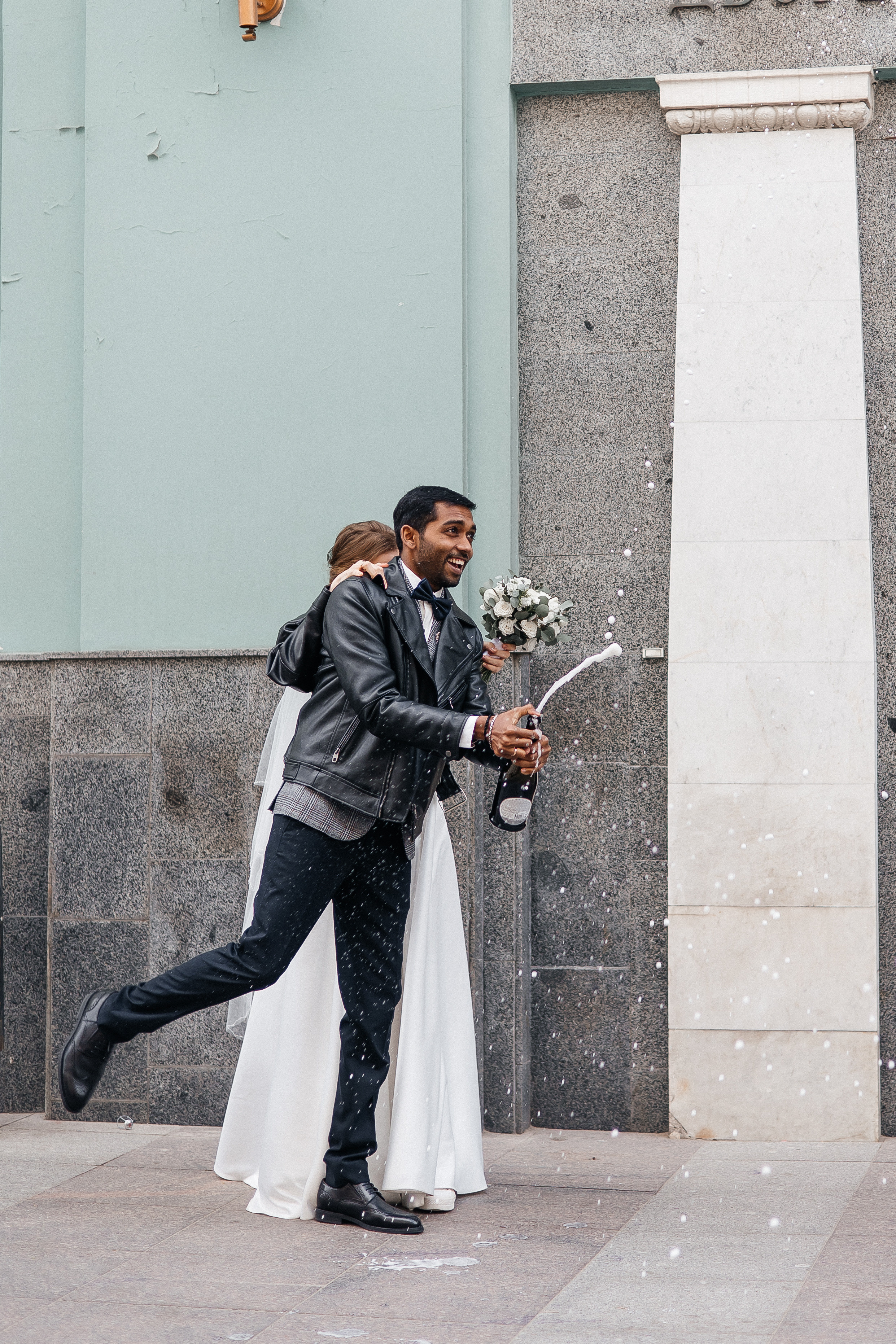 Полина и Вигнеш (ЗАГС + прогулка). Фотограф в Москве Екатерина Потапова