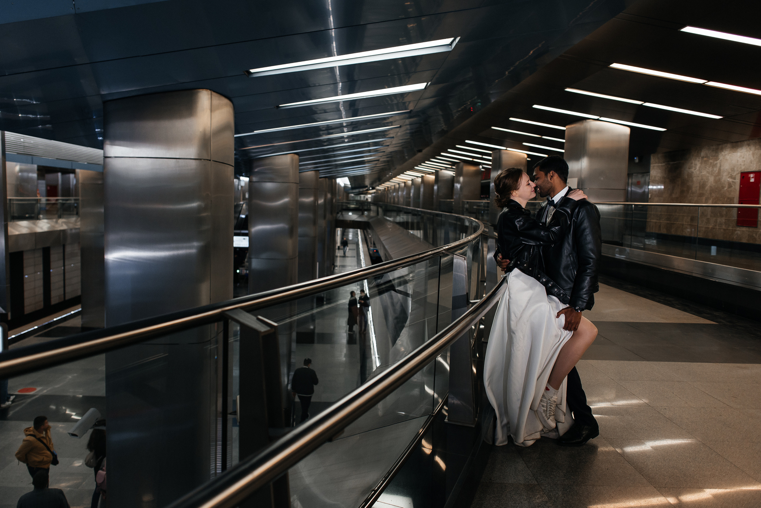 Полина и Вигнеш (ЗАГС + прогулка). Фотограф в Москве Екатерина Потапова