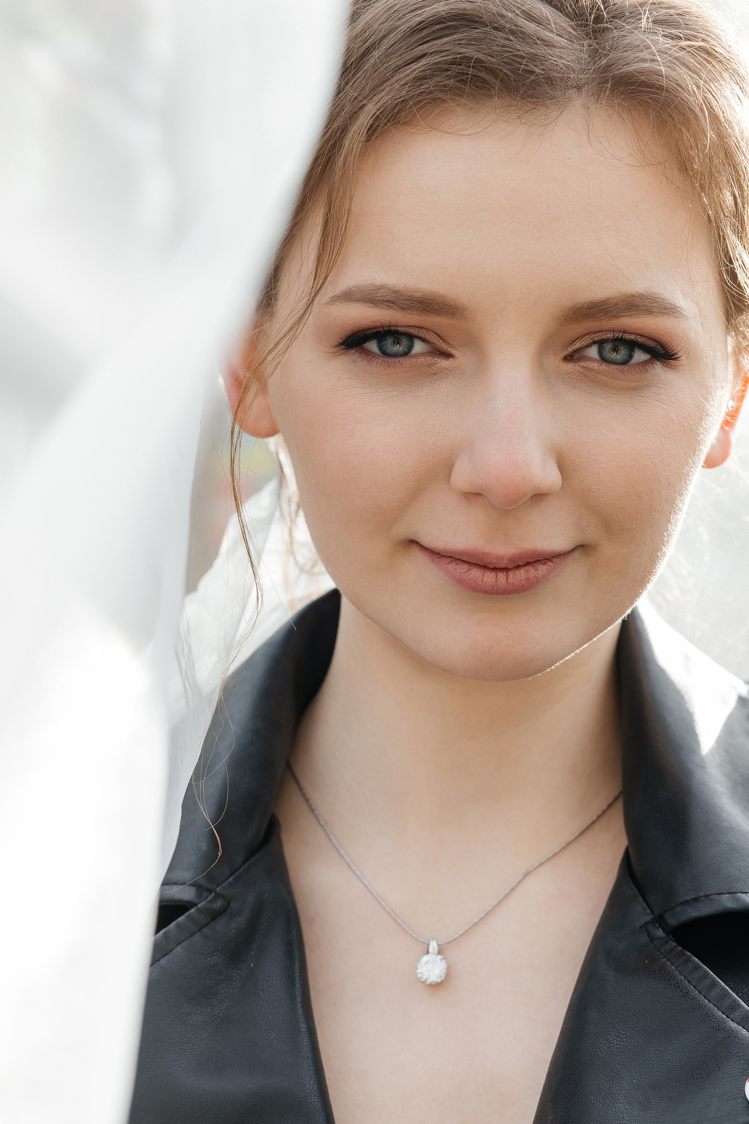 Полина и Вигнеш (ЗАГС + прогулка). Фотограф в Москве Екатерина Потапова