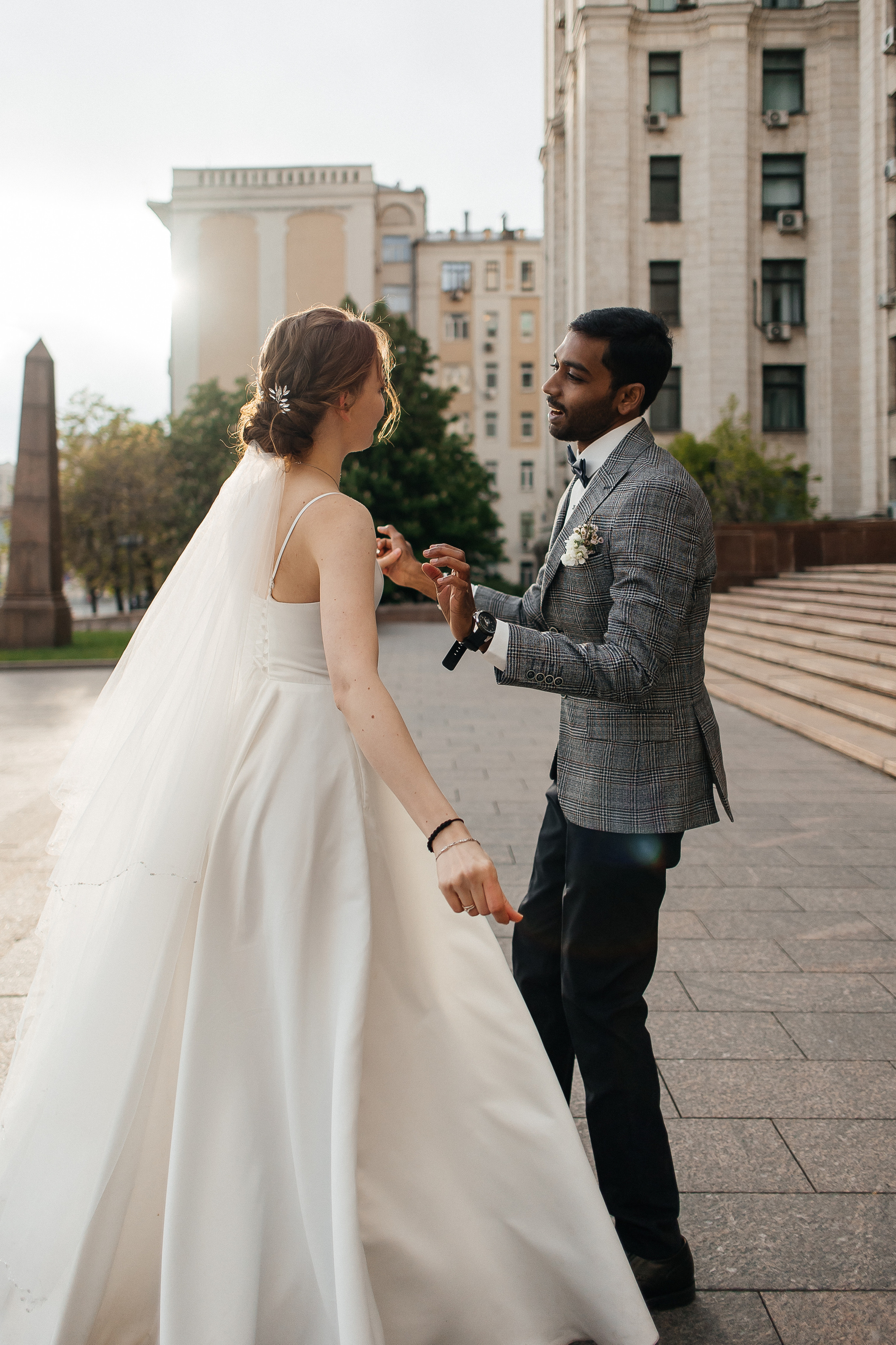 Полина и Вигнеш (ЗАГС + прогулка). Фотограф в Москве Екатерина Потапова