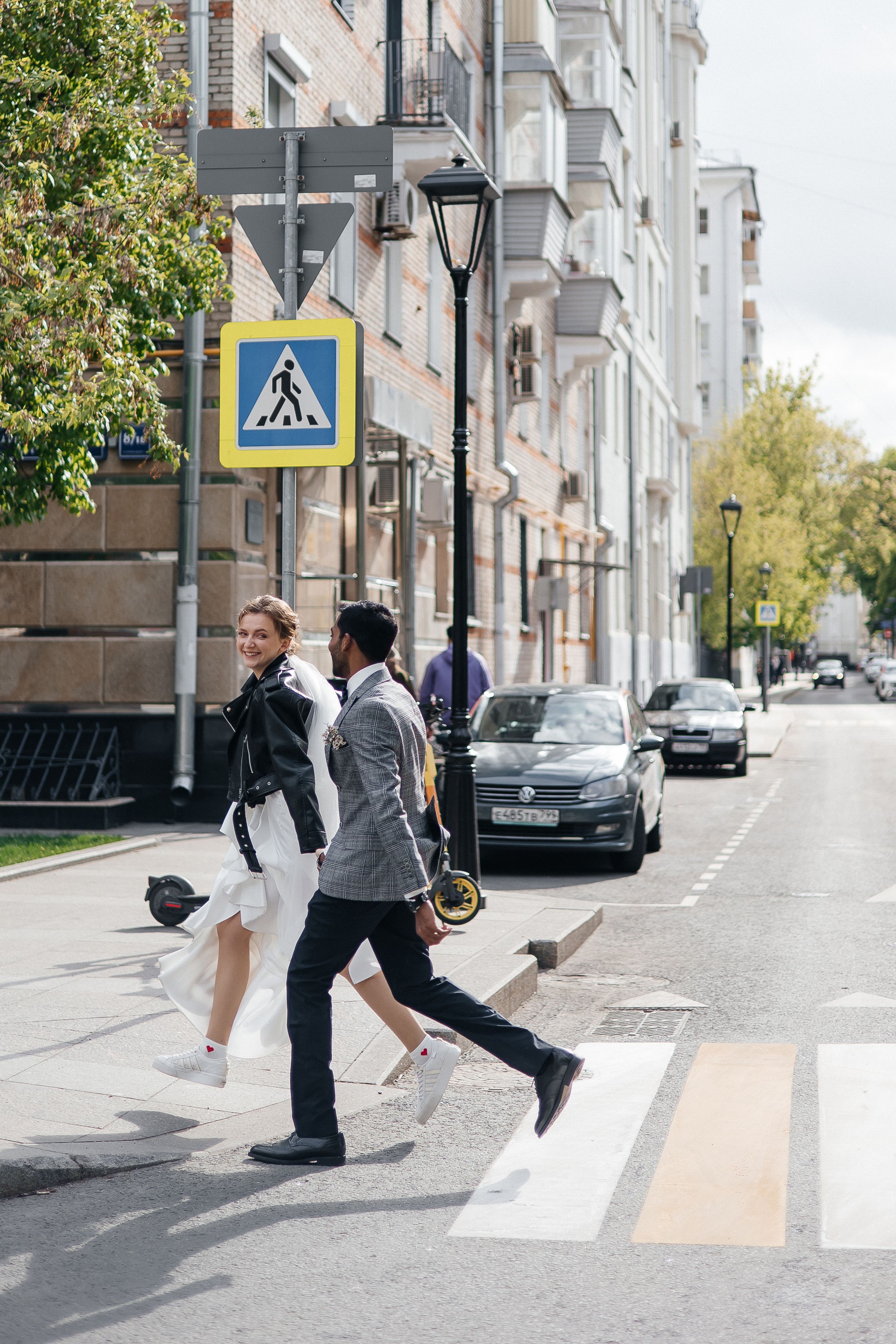 Полина и Вигнеш (ЗАГС + прогулка). Фотограф в Москве Екатерина Потапова