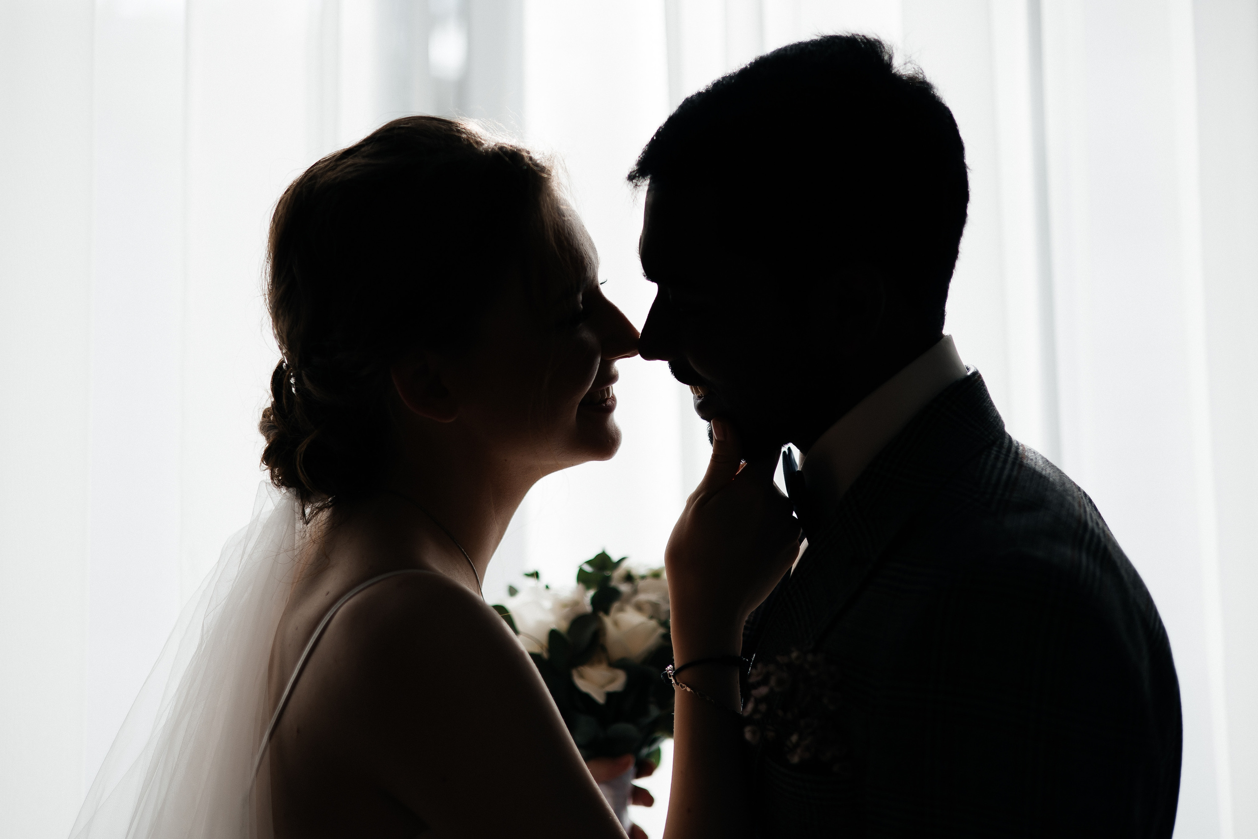 Полина и Вигнеш (ЗАГС + прогулка). Фотограф в Москве Екатерина Потапова