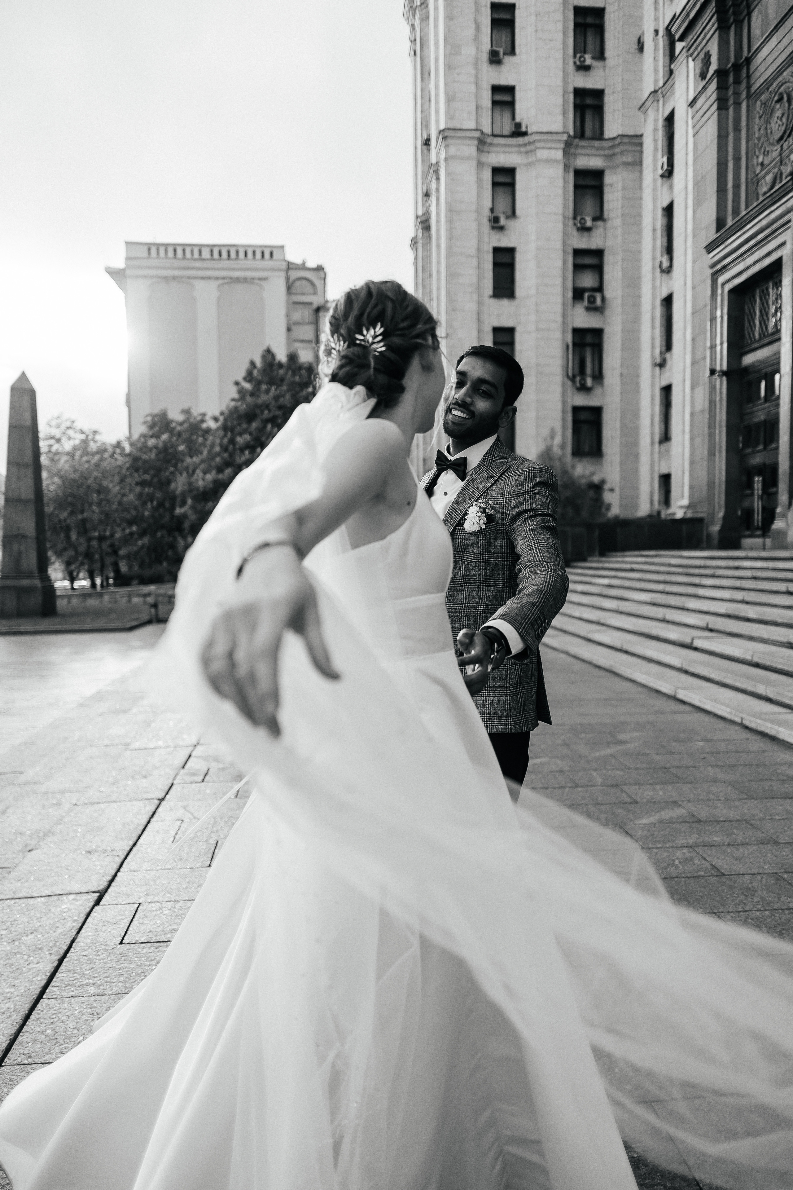 Полина и Вигнеш (ЗАГС + прогулка). Фотограф в Москве Екатерина Потапова