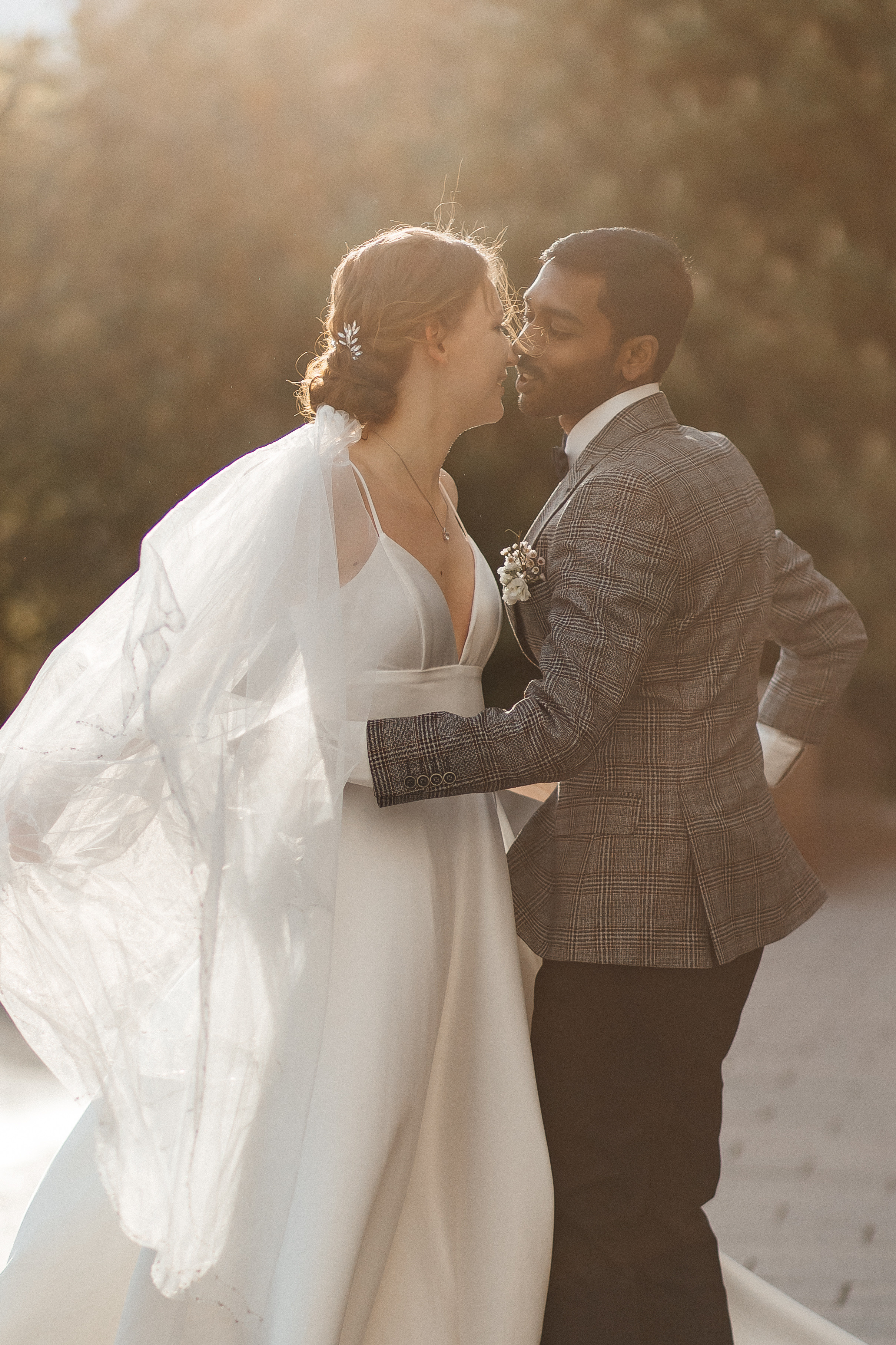 Полина и Вигнеш (ЗАГС + прогулка). Фотограф в Москве Екатерина Потапова