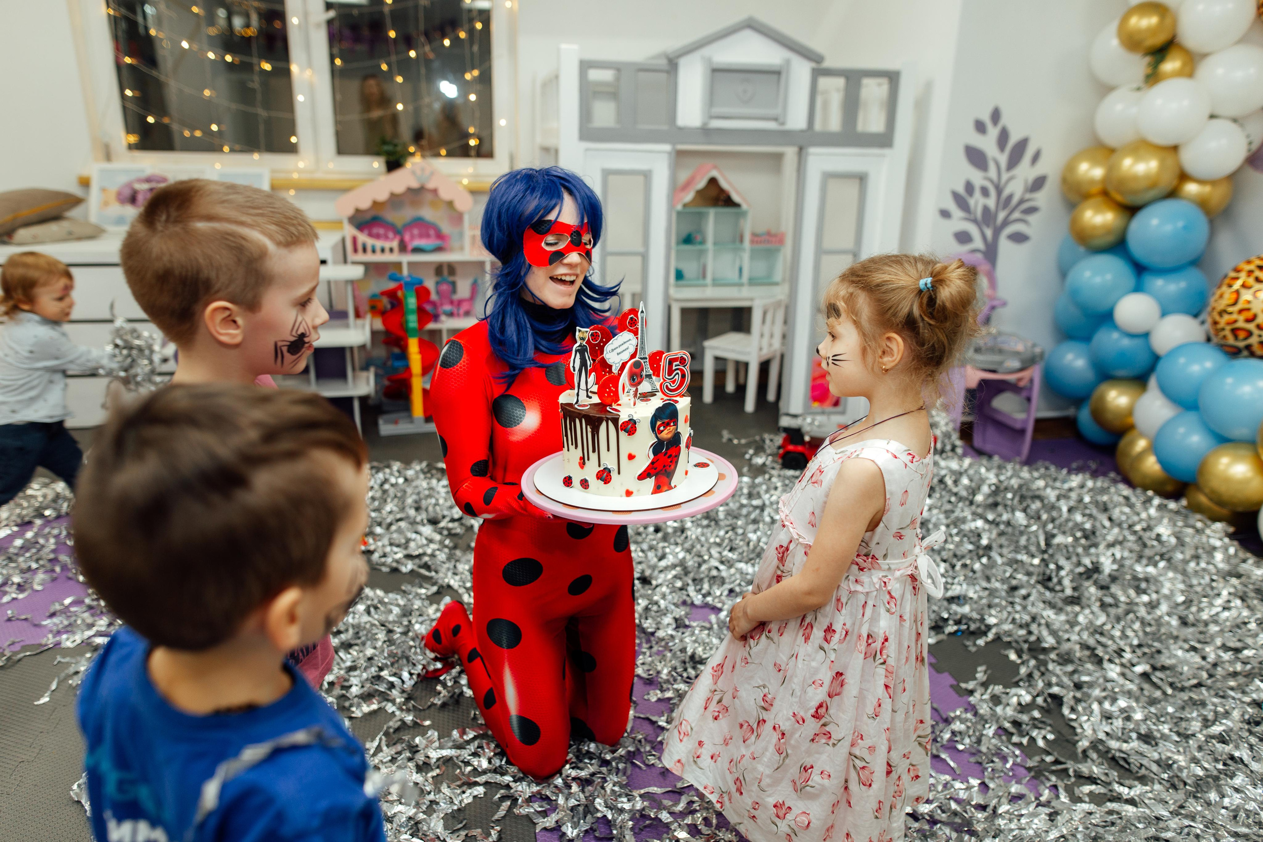 Василисе 5 лет, клуб Данакидс, январь 2022