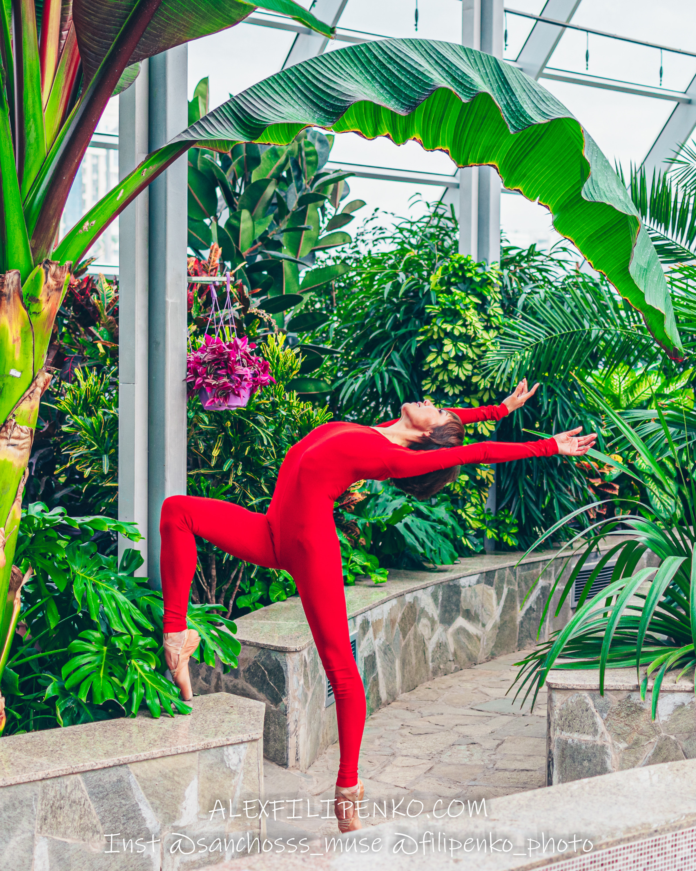 Балетная фотосъемка в Астане Нурсултане. Фотограф интерьера недвижимости и архитектуры в Астане