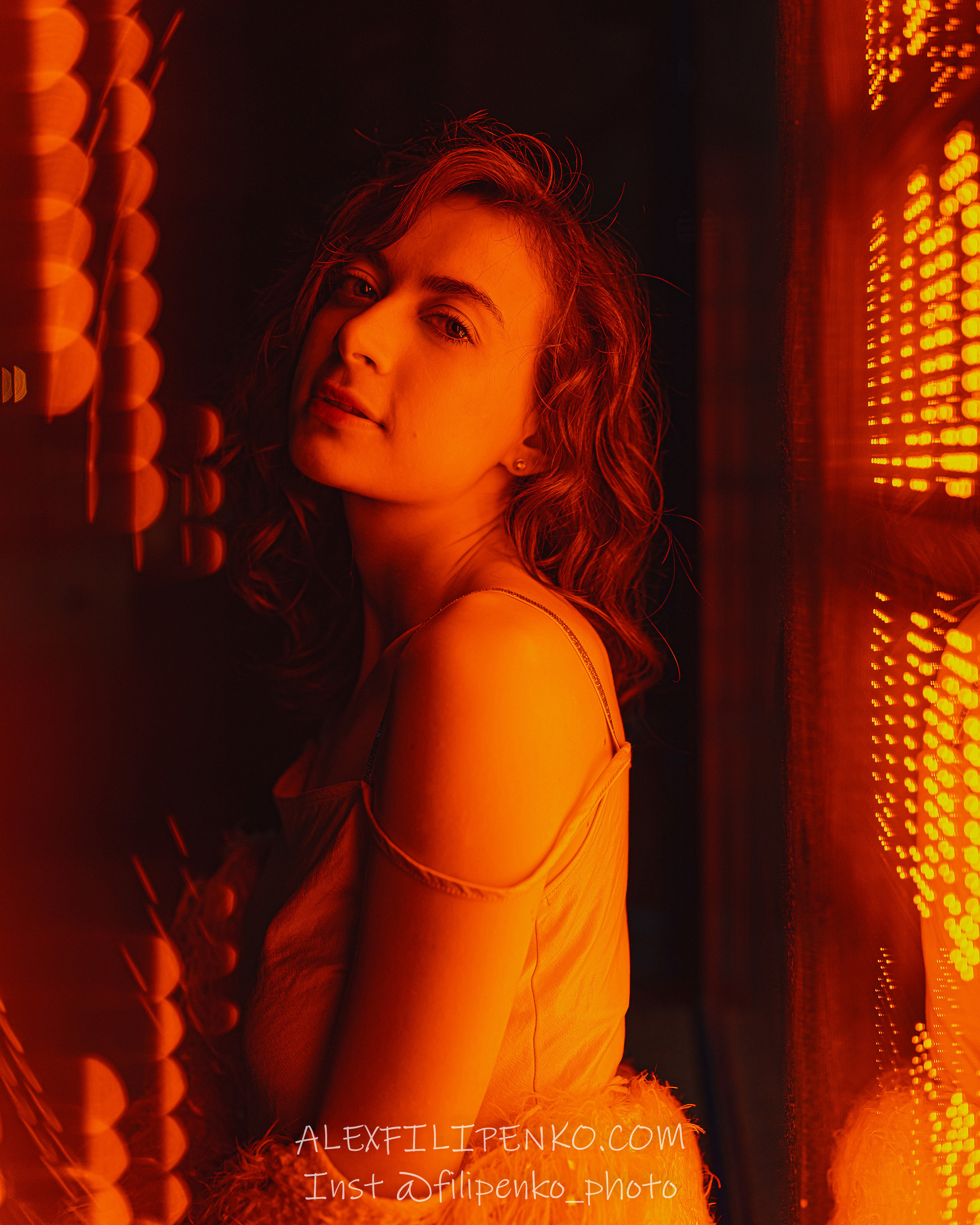 Портретная фотосъемка и фотопрогулки. Фотограф интерьера недвижимости и архитектуры в Астане