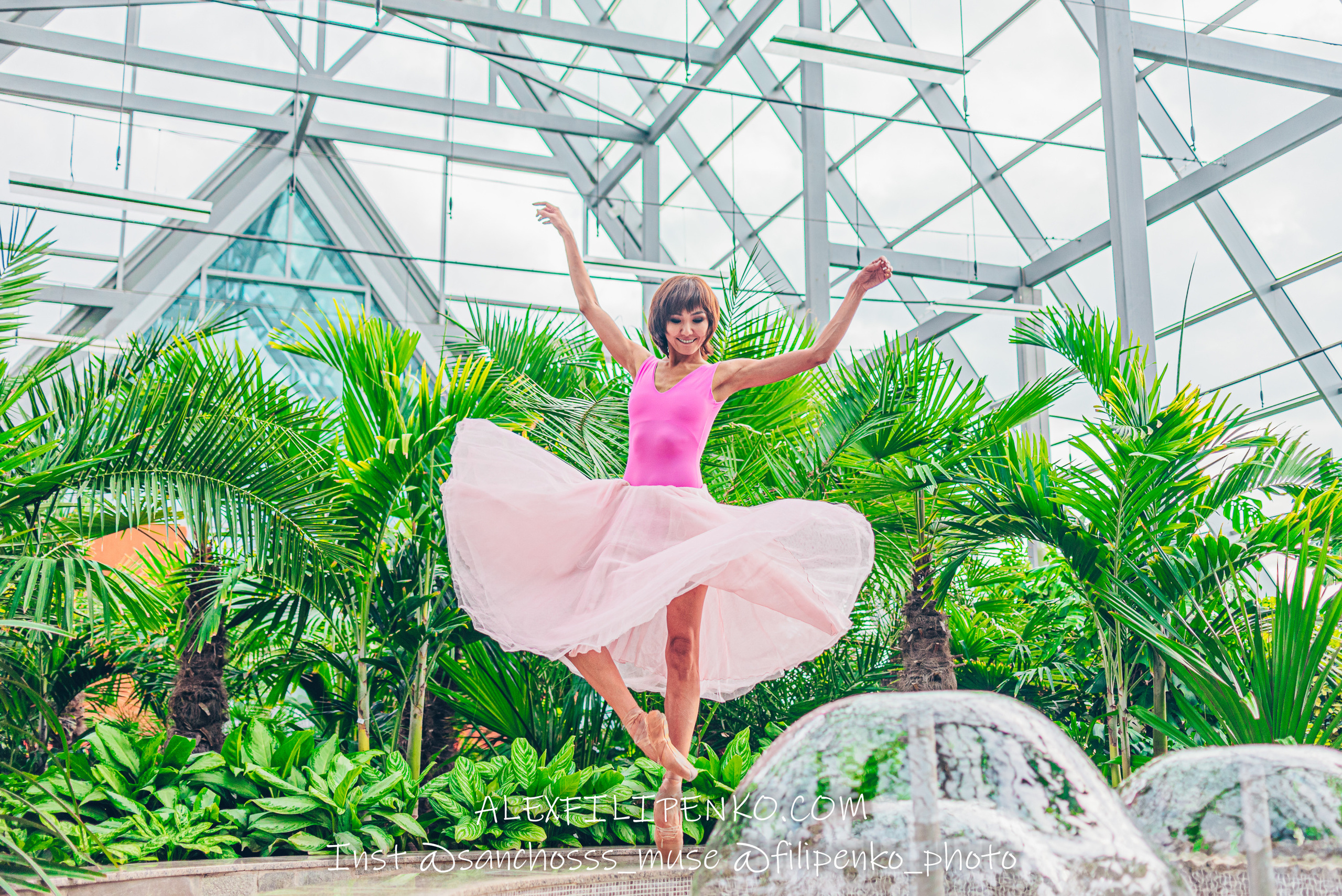 Балетная фотосъемка в Астане Нурсултане. Фотограф интерьера недвижимости и архитектуры в Астане