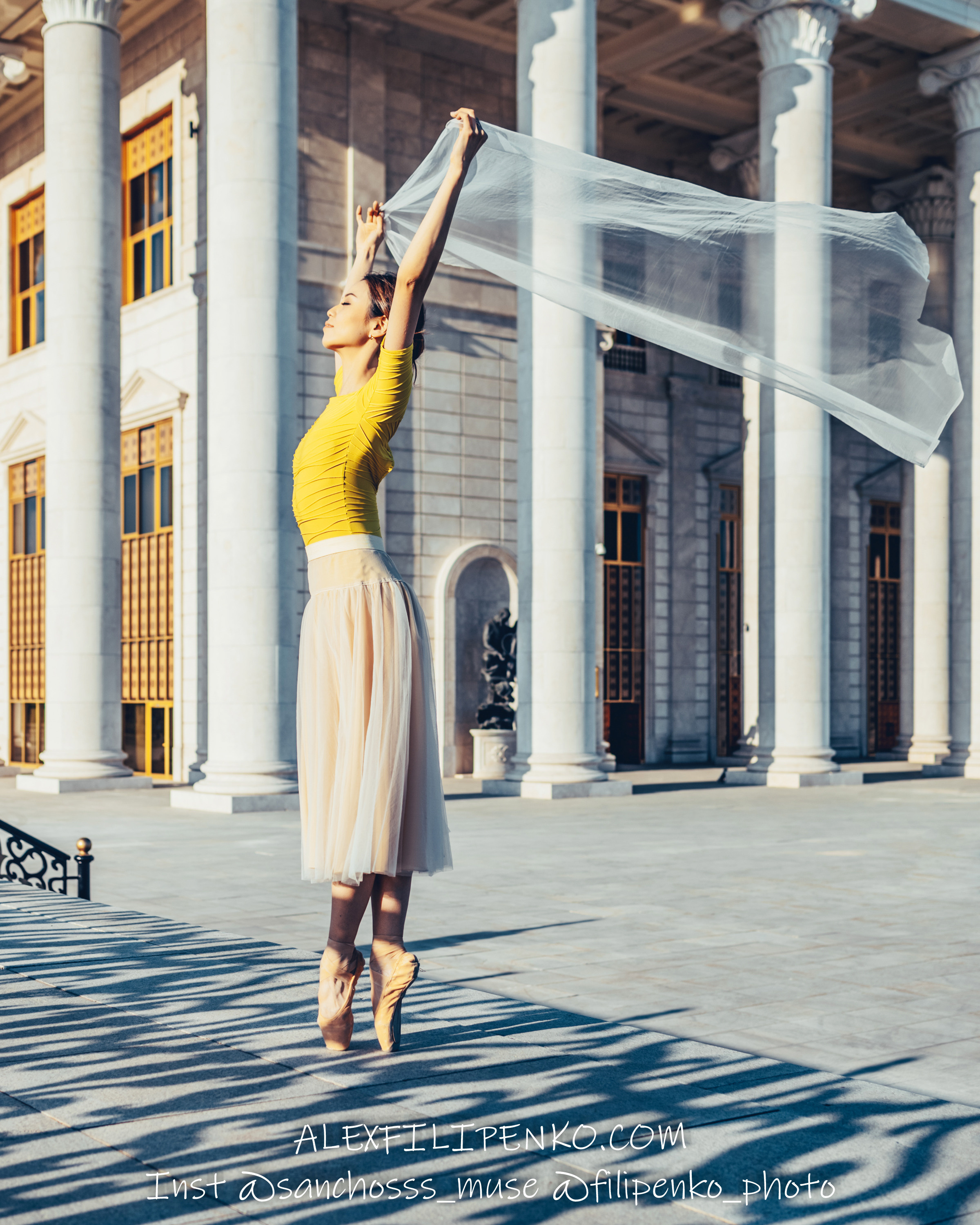 Балетная фотосъемка в Астане Нурсултане. Фотограф интерьера недвижимости и архитектуры в Астане