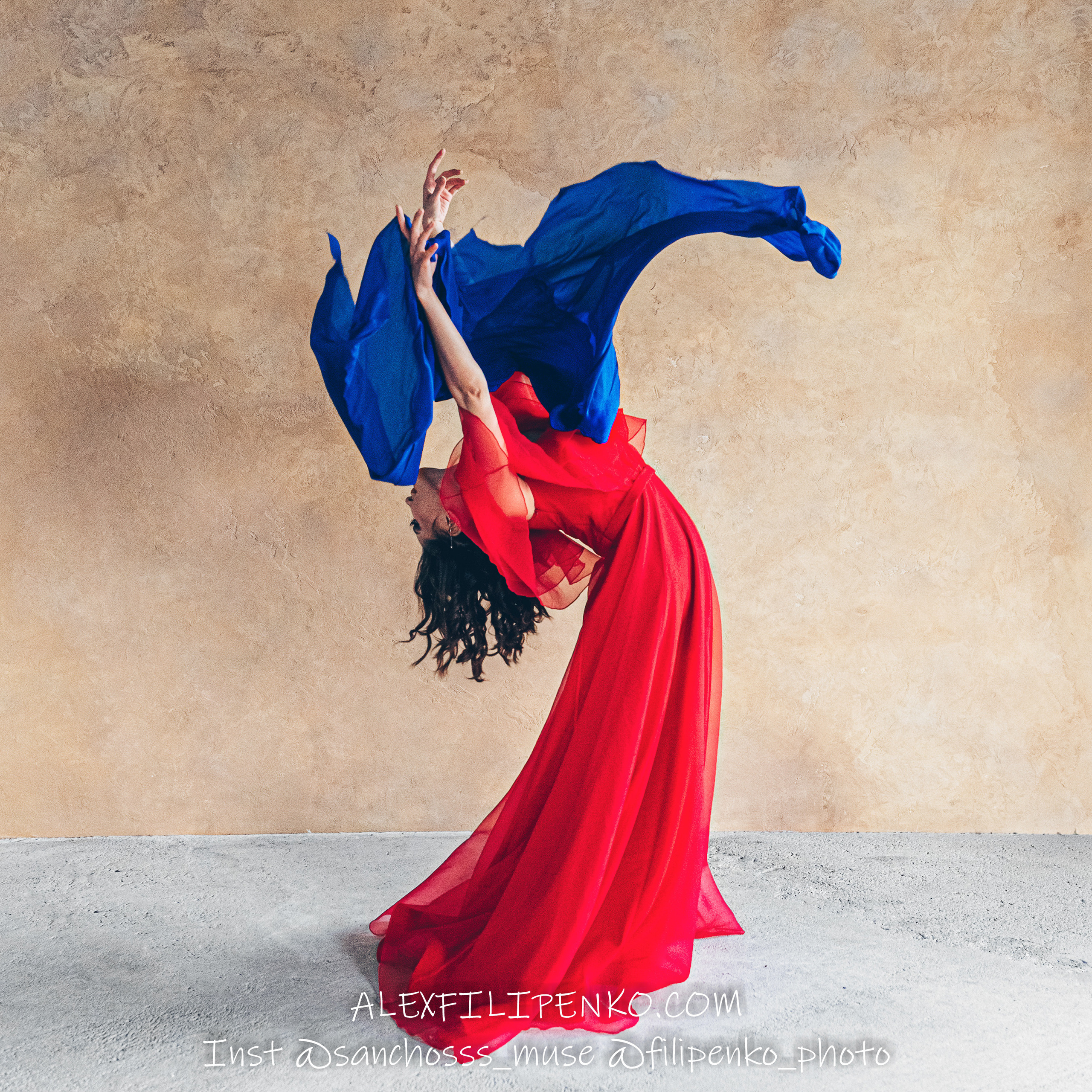 Балетная фотосъемка в Астане Нурсултане. Фотограф интерьера недвижимости и архитектуры в Астане