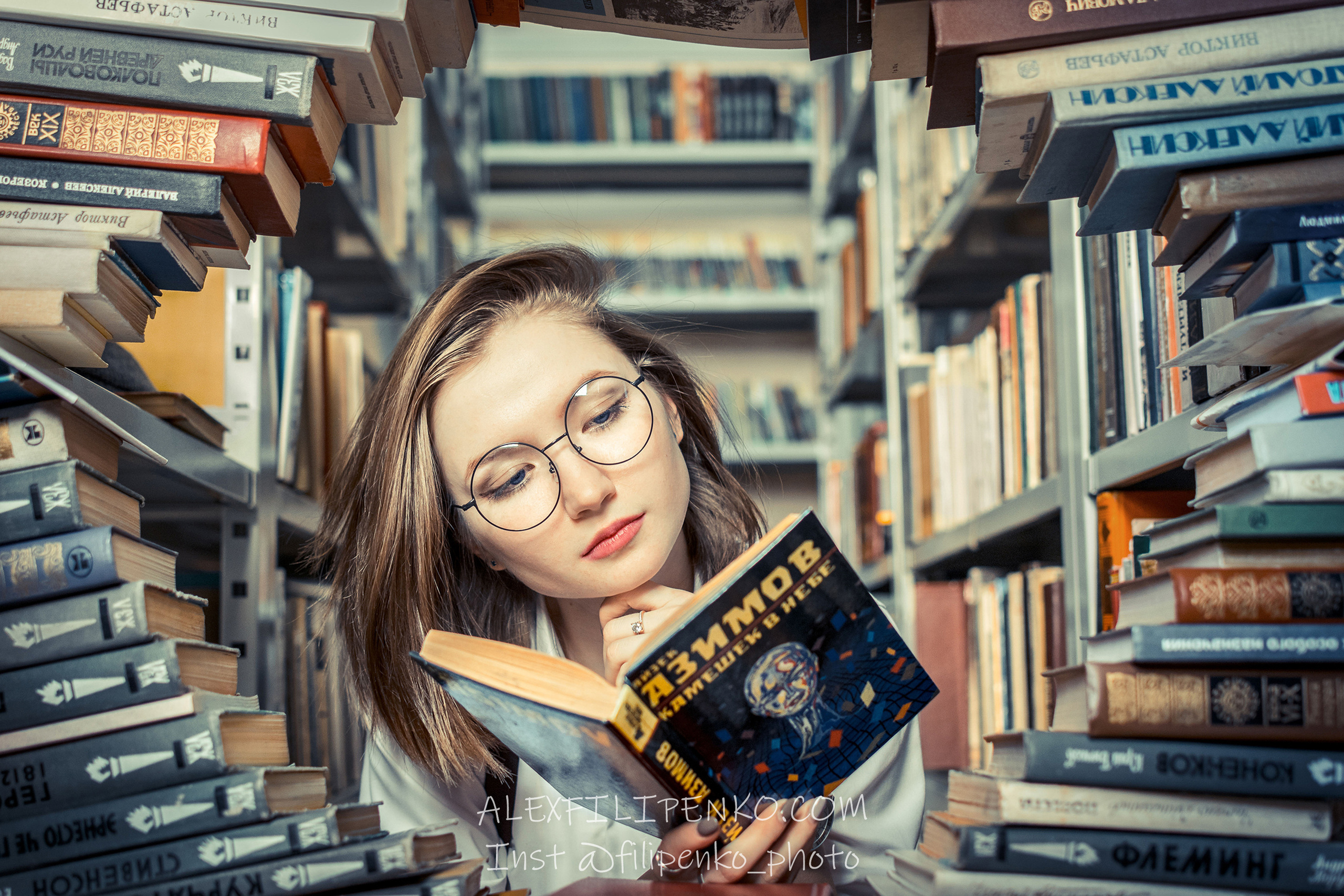 Портретная фотосъемка и фотопрогулки. Фотограф интерьера недвижимости и архитектуры в Астане