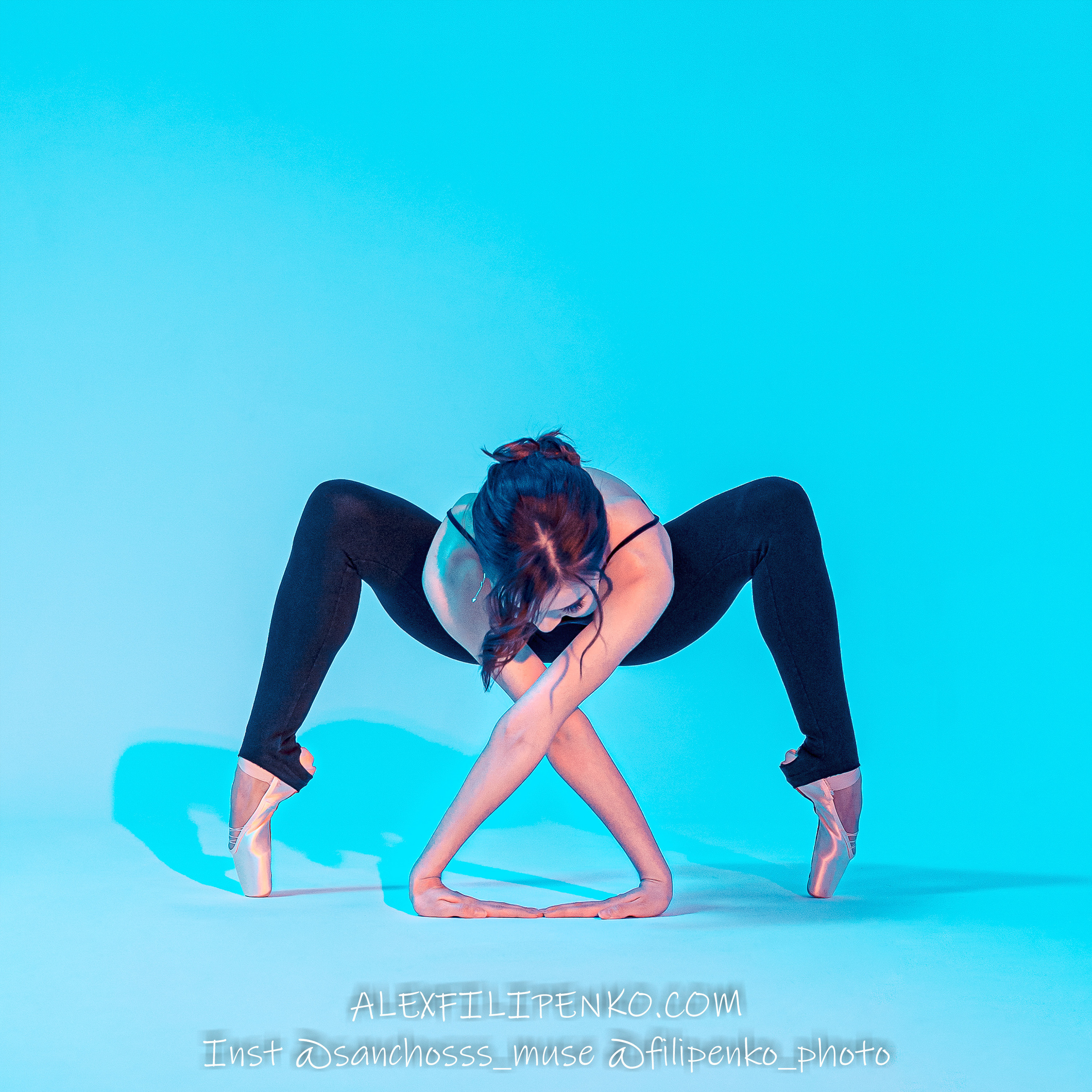 Балетная фотосъемка в Астане Нурсултане. Фотограф интерьера недвижимости и архитектуры в Астане