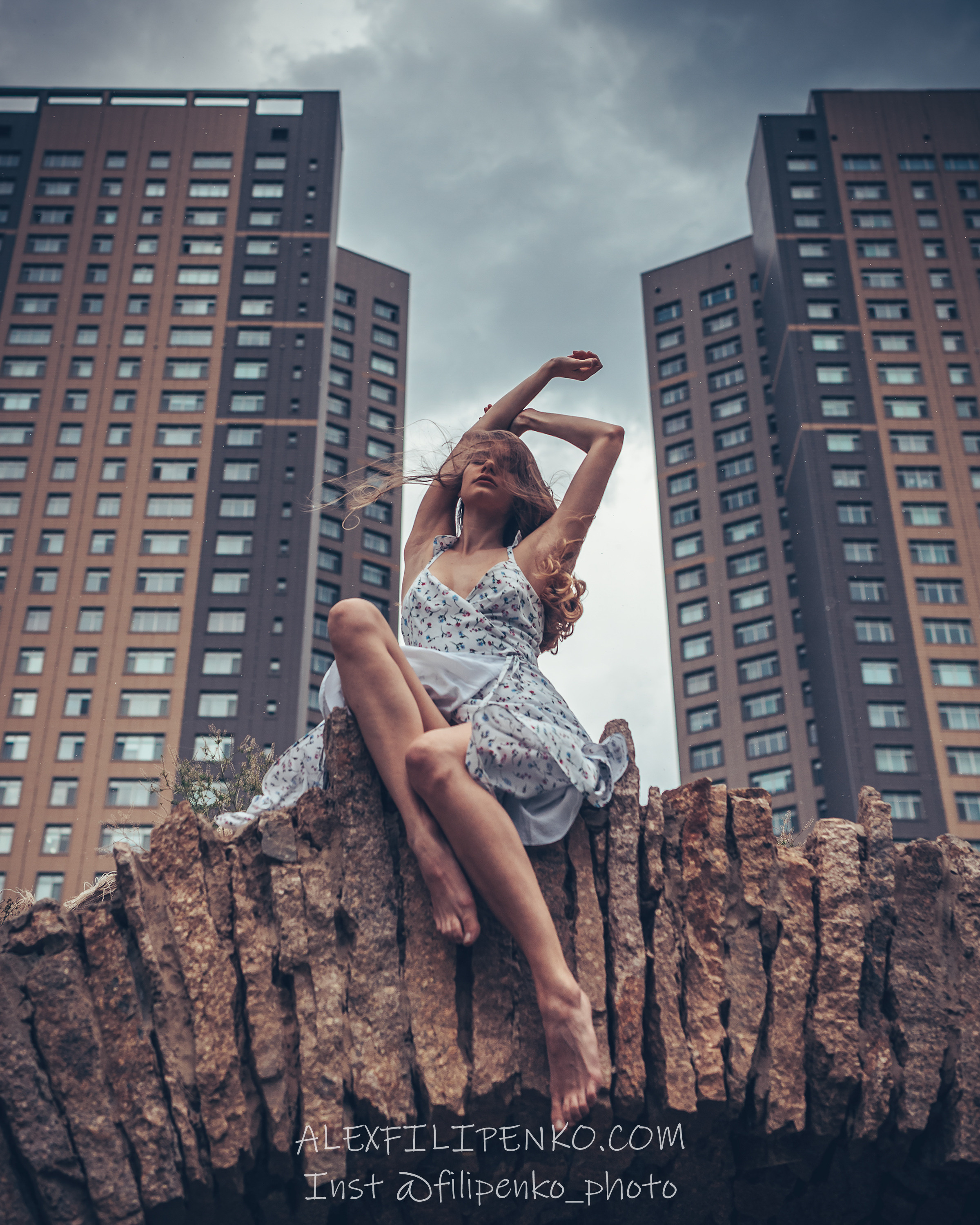 Портретная фотосъемка и фотопрогулки. Фотограф интерьера недвижимости и архитектуры в Астане