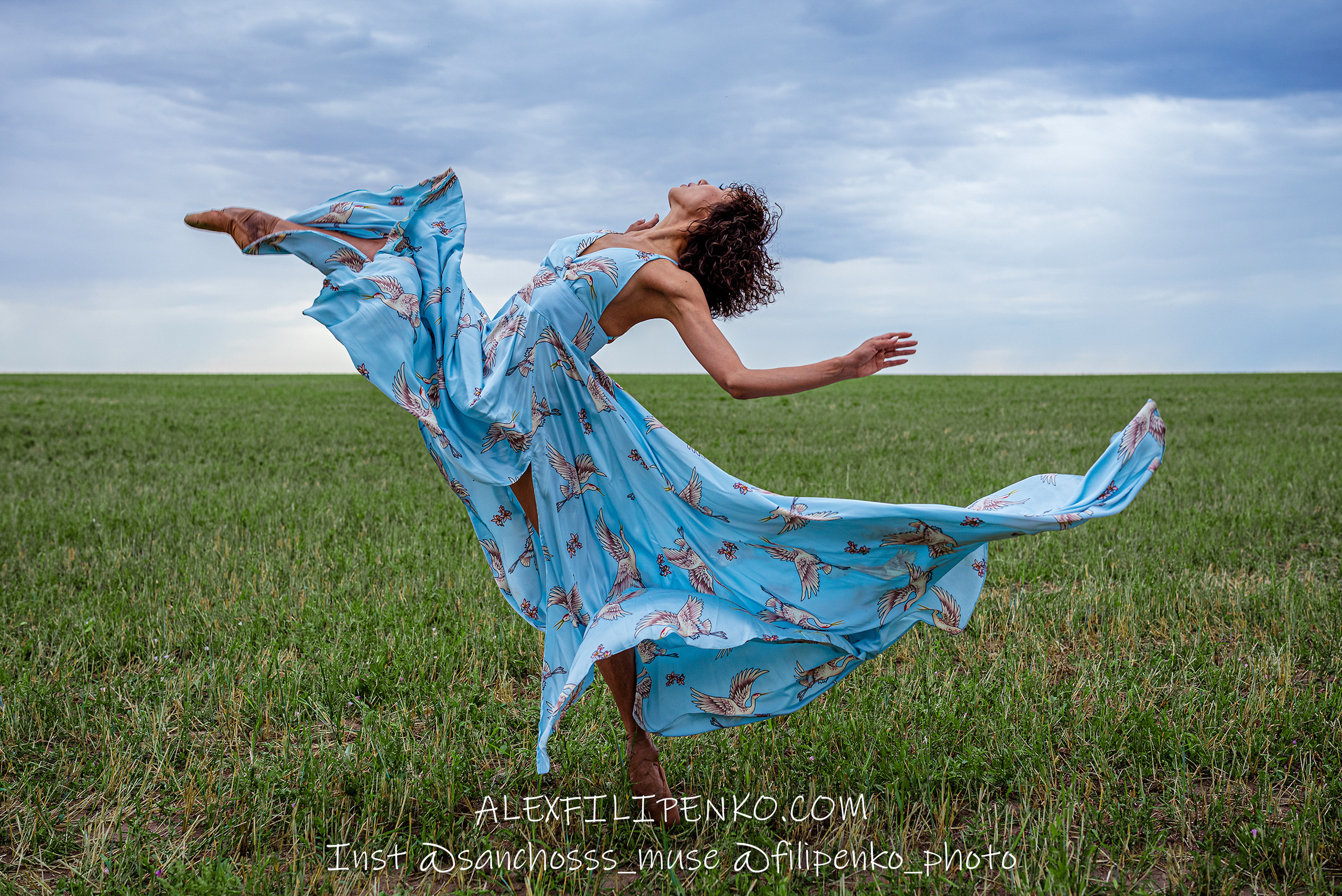 Балетная фотосъемка в Астане Нурсултане. Фотограф интерьера недвижимости и архитектуры в Астане