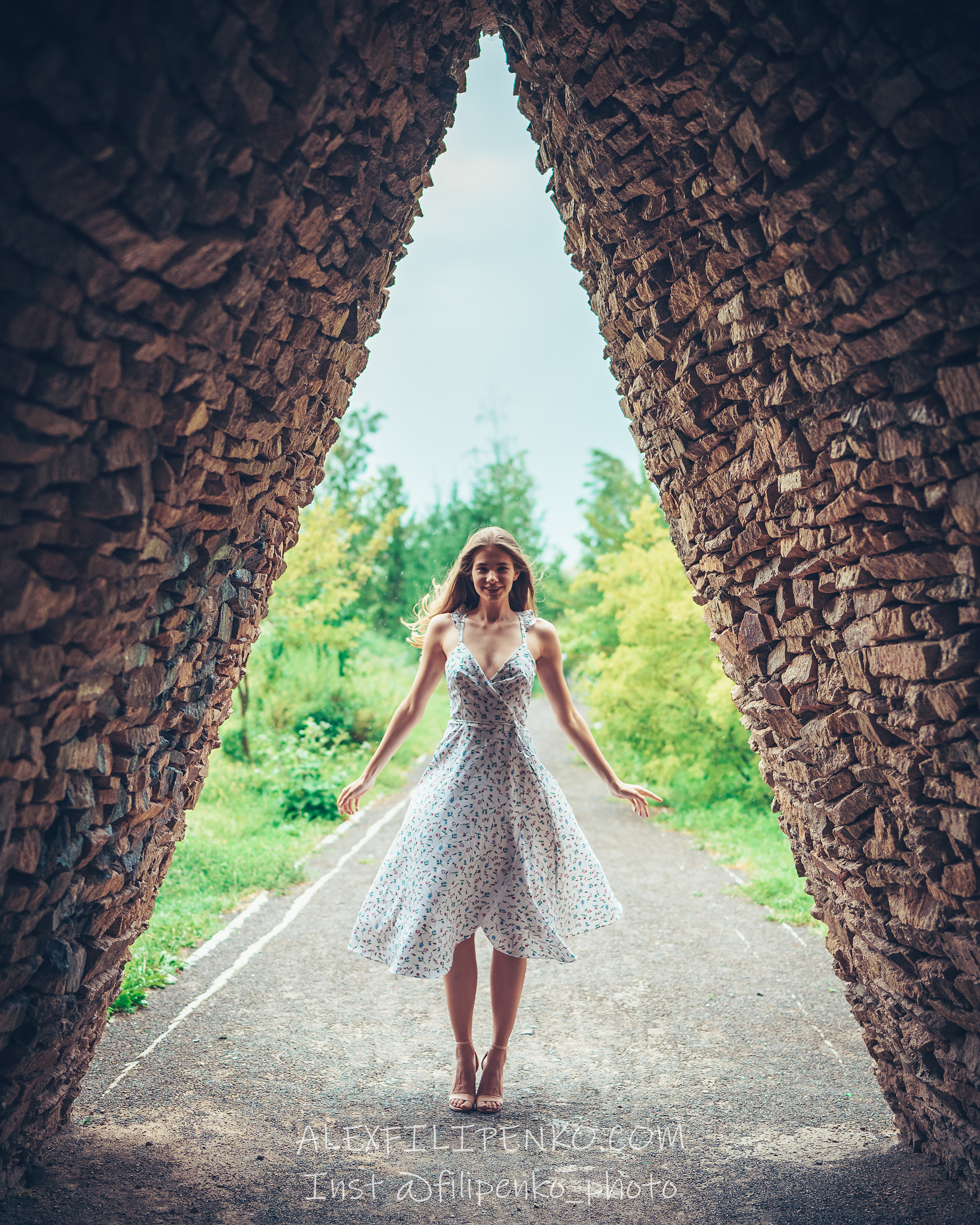 Портретная фотосъемка и фотопрогулки. Фотограф интерьера недвижимости и архитектуры в Астане