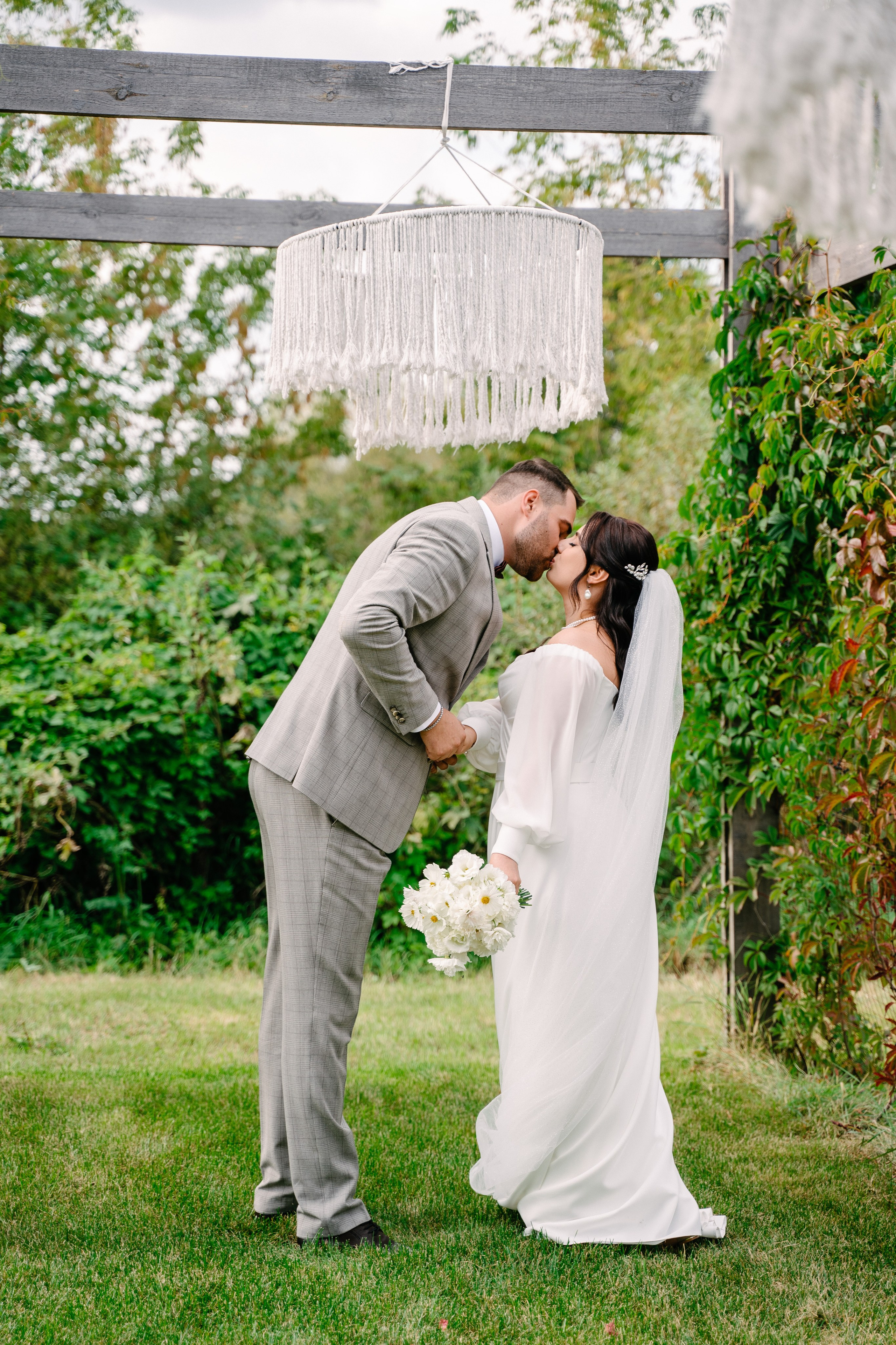 Свадебная фотосессия молодоженов теплой осенью. Свадебный и семейный фотограф из Воронежа|Москвы Бубнова Екатерина