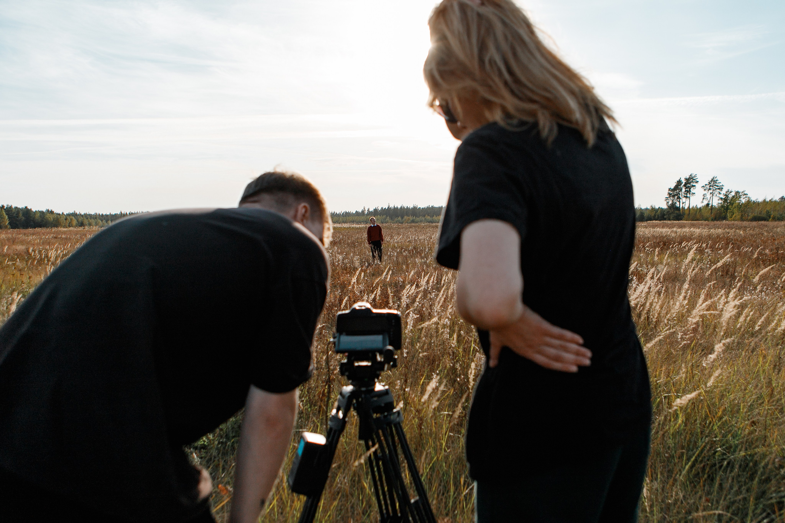 Backstage. Съемка клипа в поле. Фотограф Анастасия Кулешова