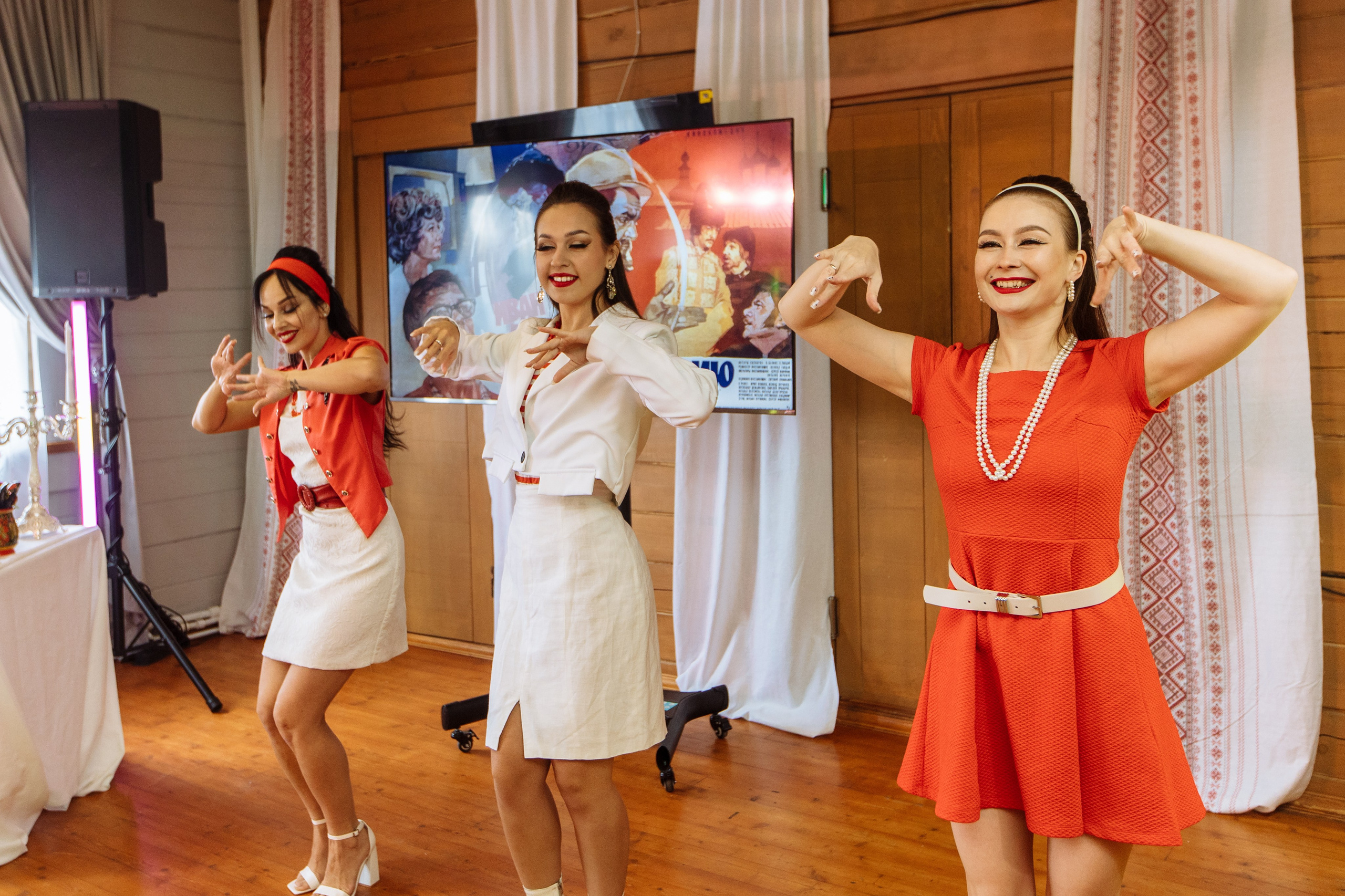 «Иван Васильевич меняет профессию» Юбилей. Свадебный и семейный фотограф в Улан-Удэ