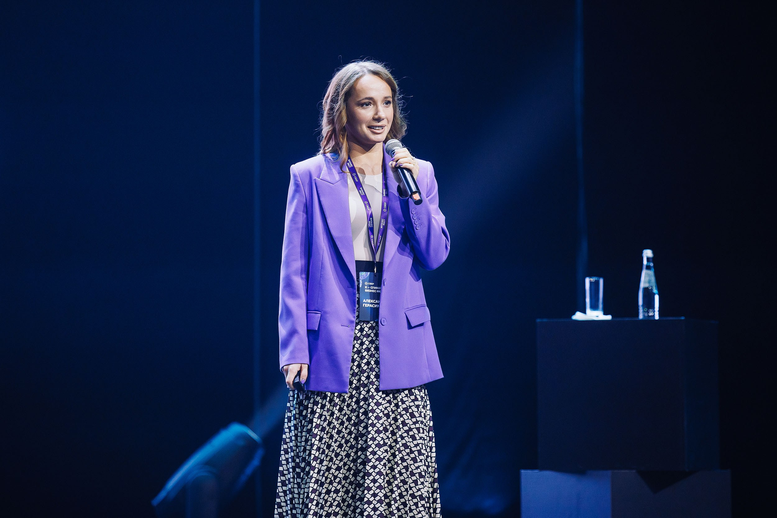 СБЕР Бизнес Фест. One Media Life: фоторепортажи, фотоотчеты с мероприятий и заведений