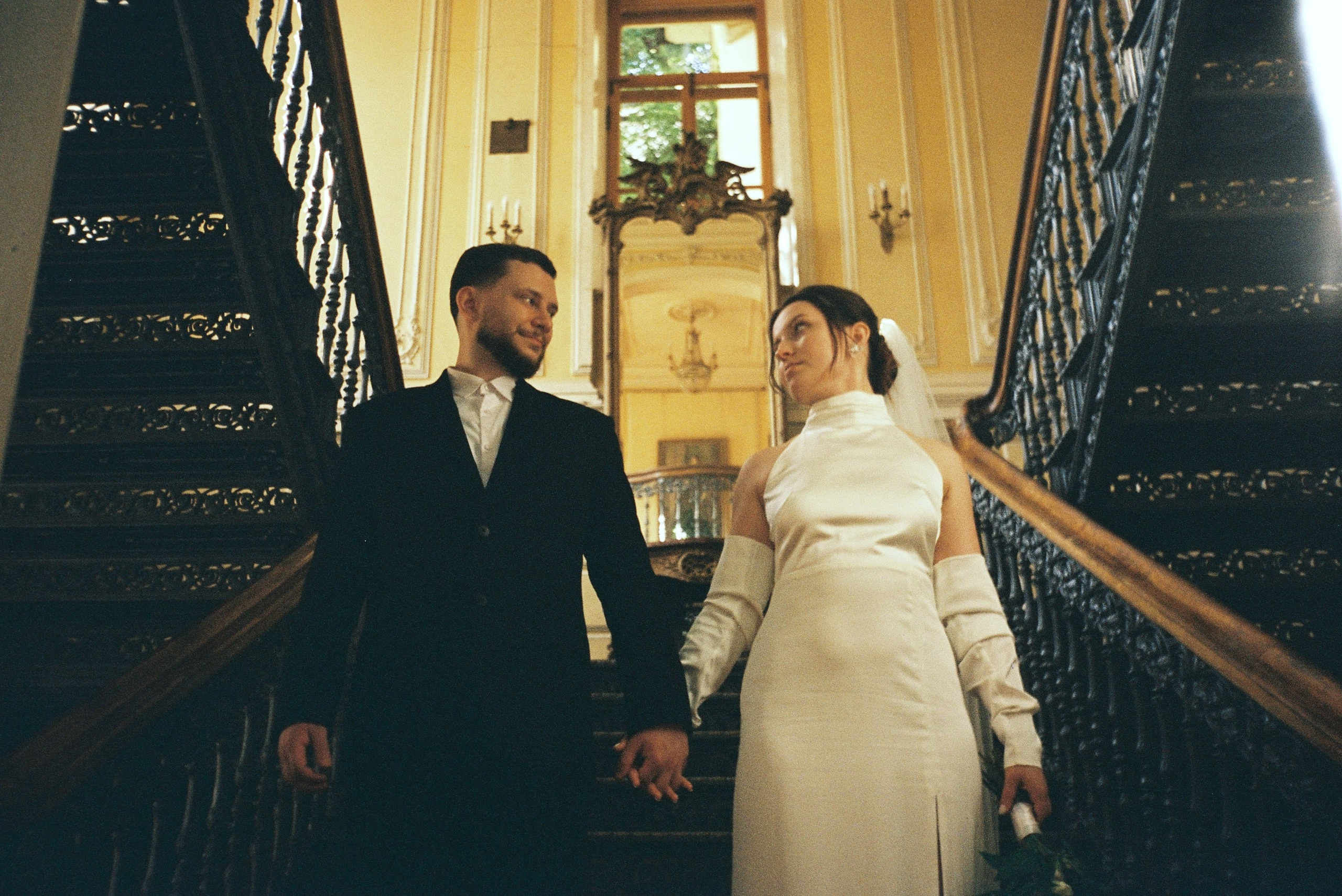 Дмитрий и Арина, роспись в библиотеке читальне имени Пушкина. Свадебный и портретный фотограф в Москве Кристина Золотова