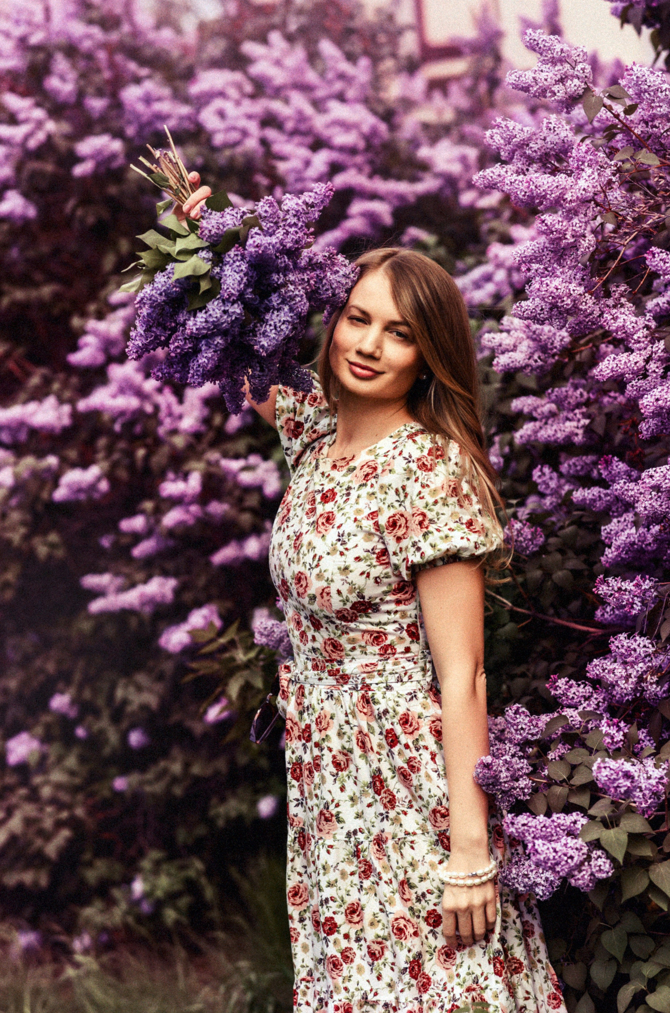 Фотосессия в цветении. Свадебный, семейный, детский, контент фотограф в Омске Максим Ильин