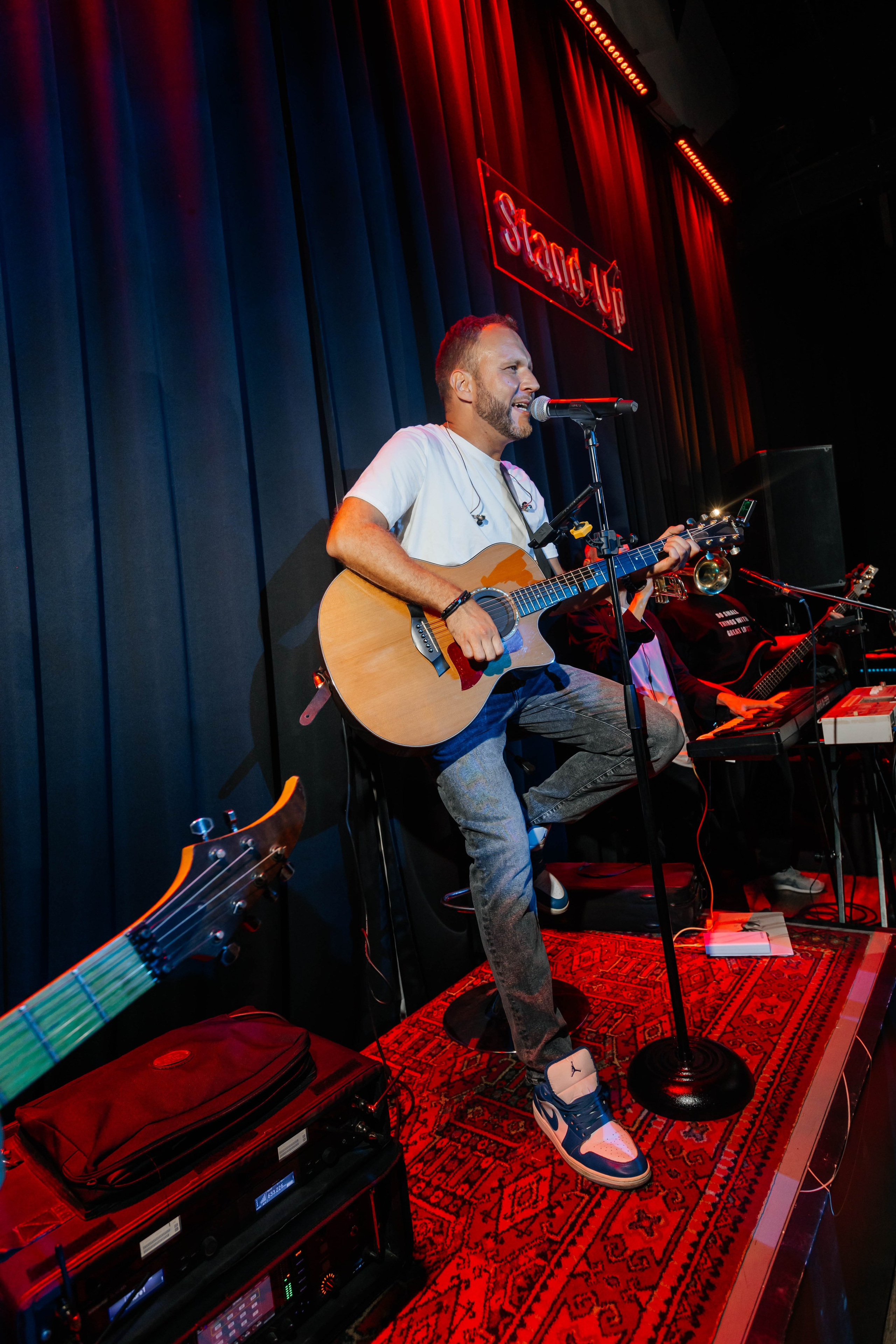 Репортаж. Фотограф во Владивостоке Максим Цой