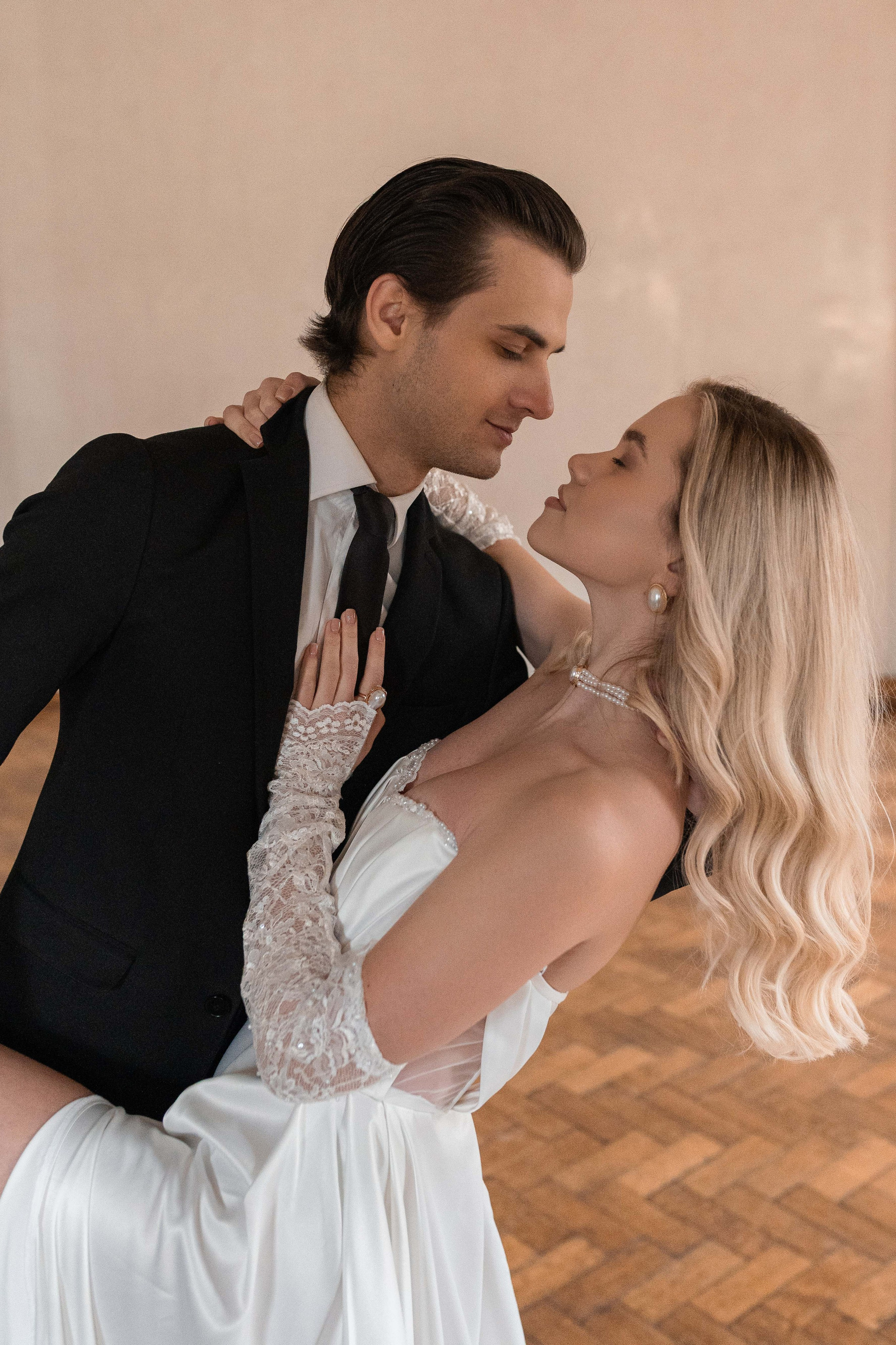 Свадебная фотосессия в&nbsp;Пушкинской библиотеке в&nbsp;Москве, регистрация брака библиотека- читальня Пушкина, библиотека Пушкина церемония, адрес счастья библиотека Пушкина, фотограф Москва на&nbsp;регистрацию