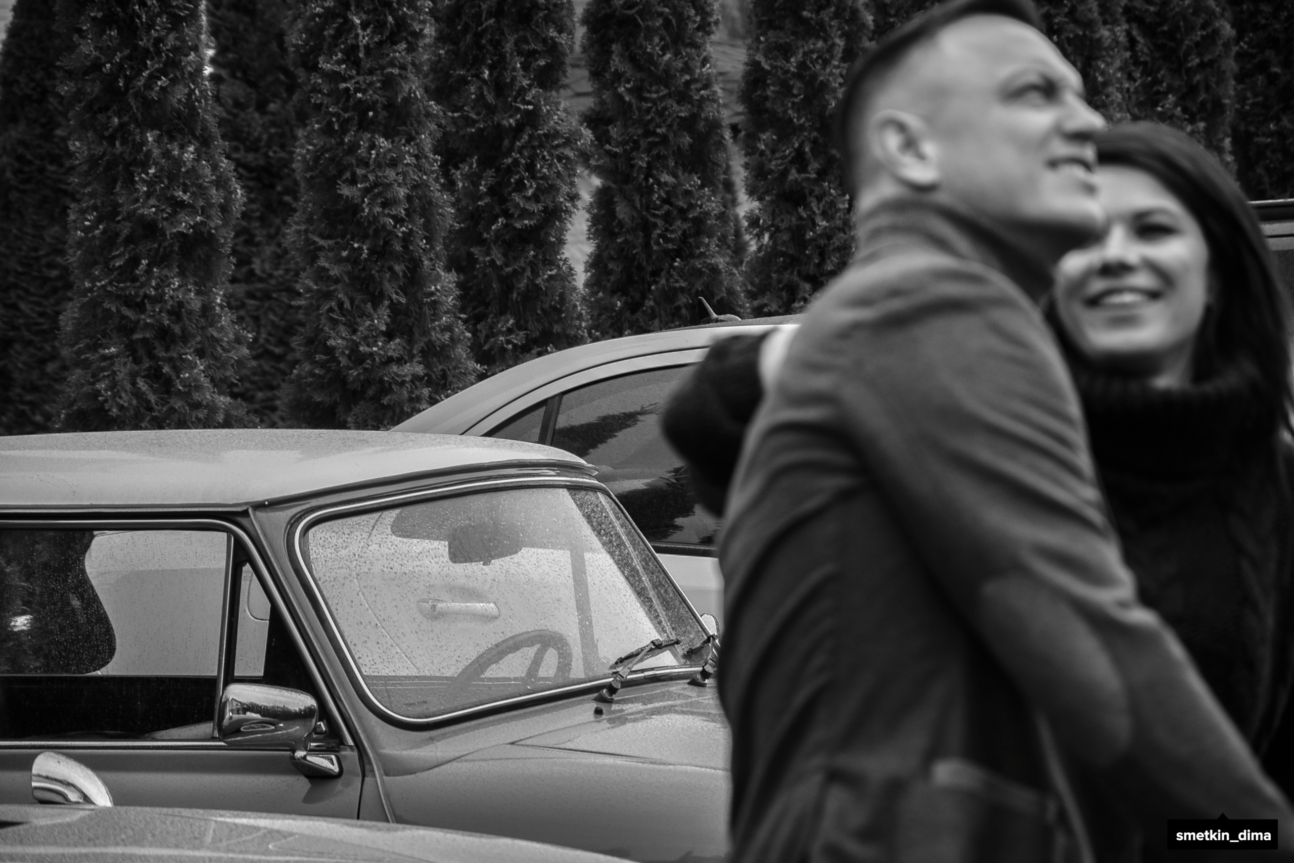 Прогулочная фотосессия мужа и жены. Фотограф Сметкин Дима. Фотосессии в Москве и по миру