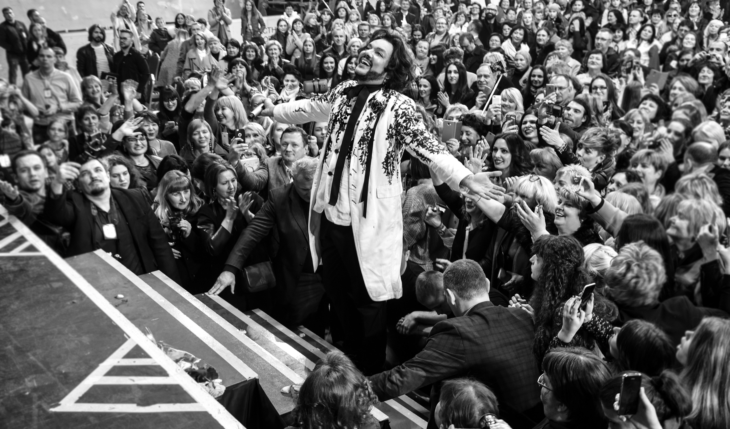 КОНЦЕРТЫ. Фотограф Сметкин Дима. Фотосессии в Москве и по миру