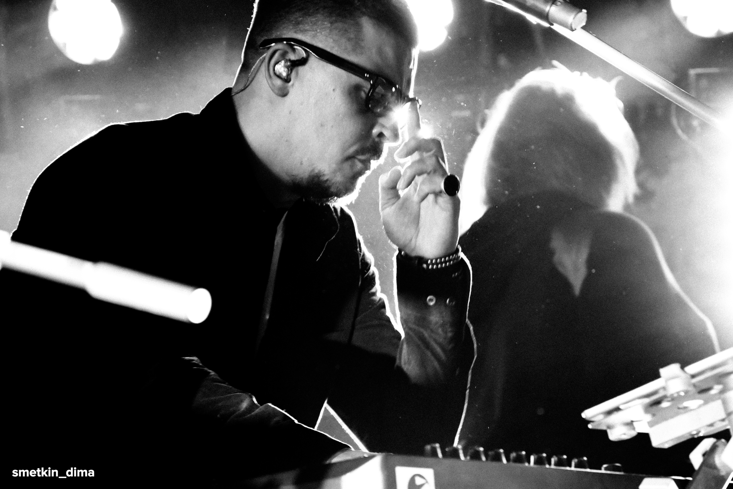 КОНЦЕРТЫ. Фотограф Сметкин Дима. Фотосессии в Москве и по миру