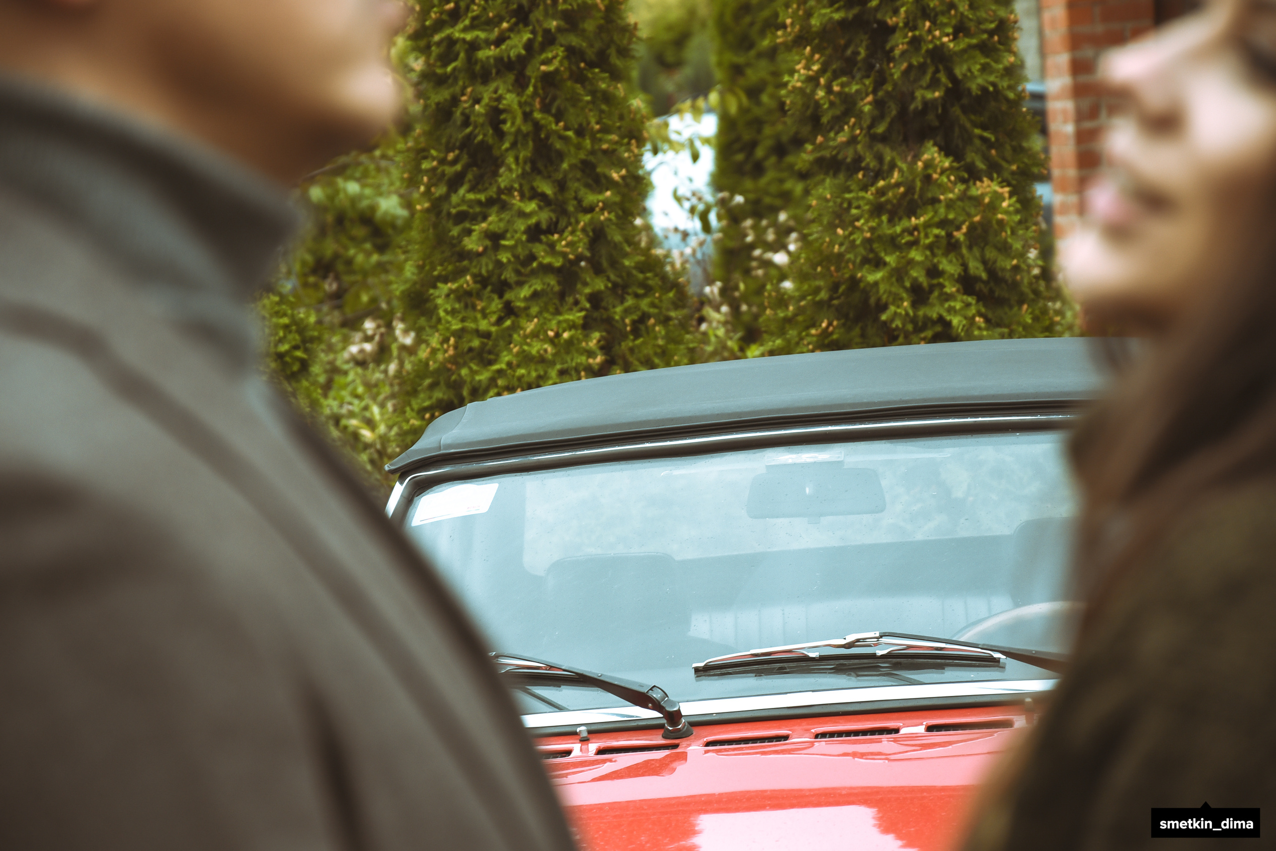 Прогулочная фотосессия мужа и жены. Фотограф Сметкин Дима. Фотосессии в Москве и по миру