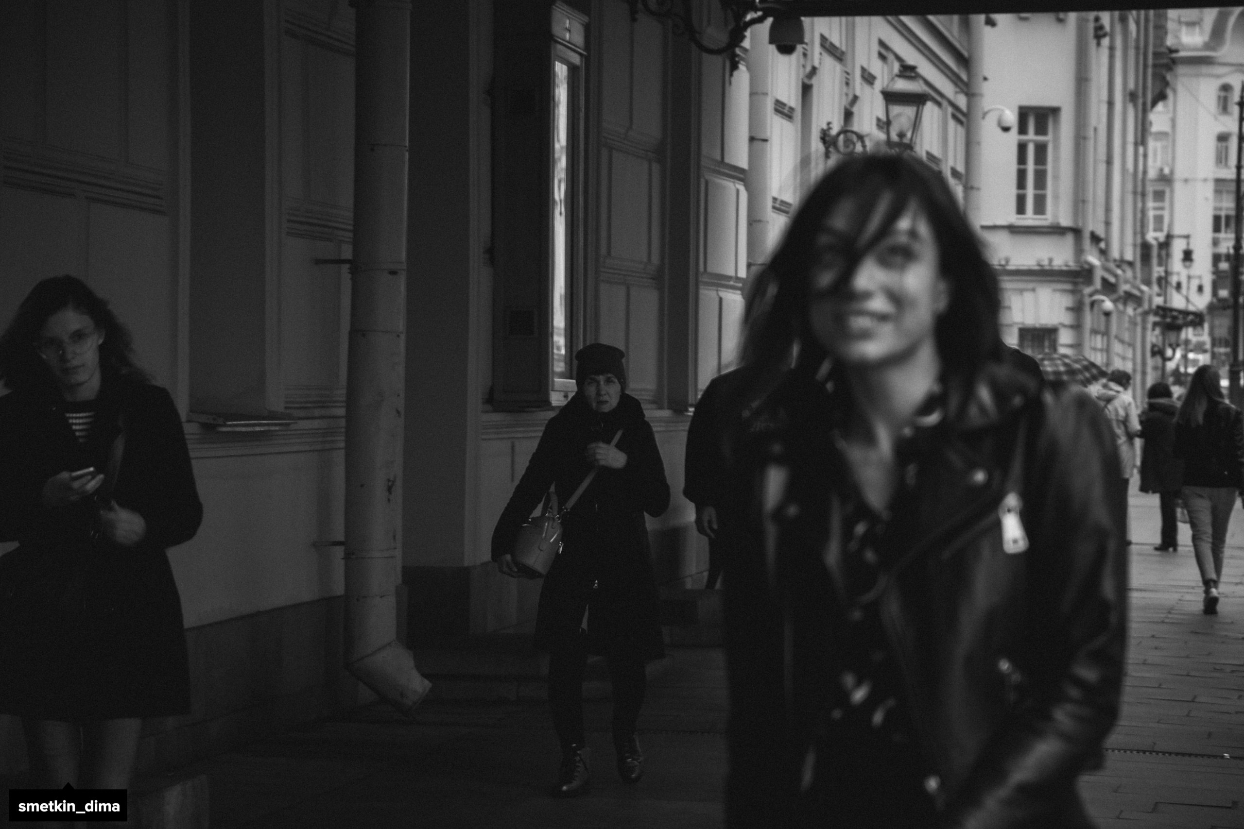 Фотосессия на улице стритстайл. Фотограф Сметкин Дима. Фотосессии в Москве и по миру