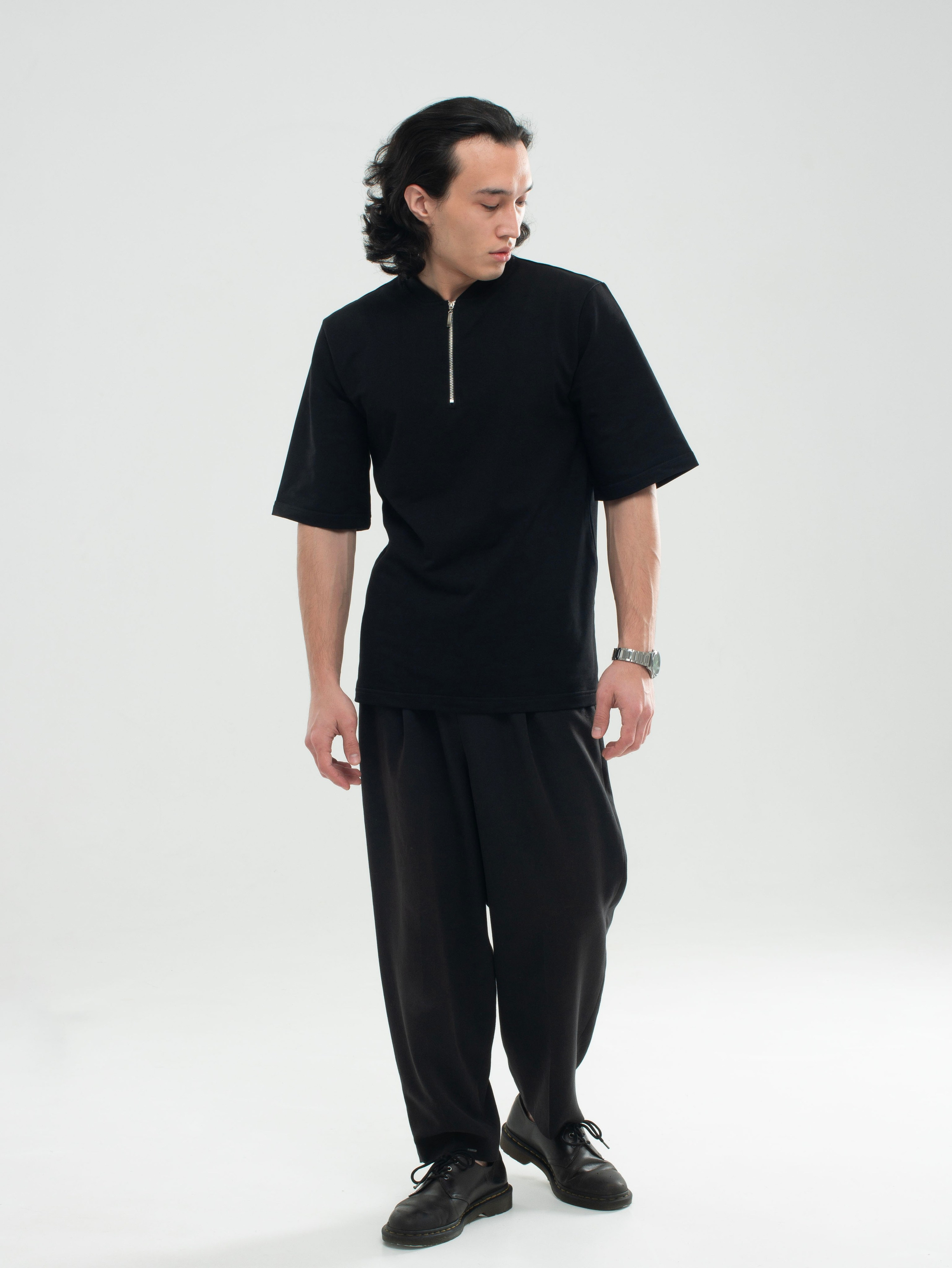 С моделью. Предметный фотограф в Санкт-Петербурге Аннет Глушак