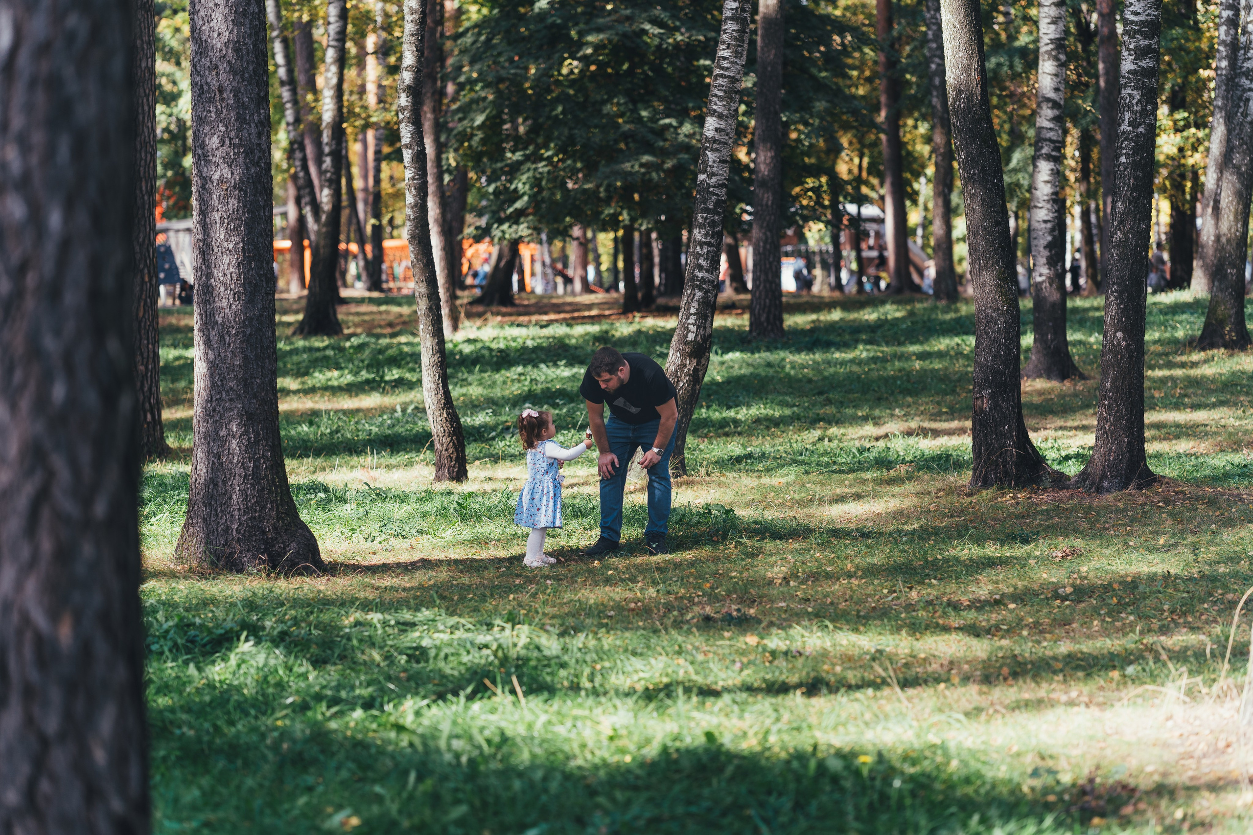 Денис с дочкой, Балашиха, парк Пехорка. Наталья Дукалова фотограф Щелково Королев Пушкино Москва Балашиха