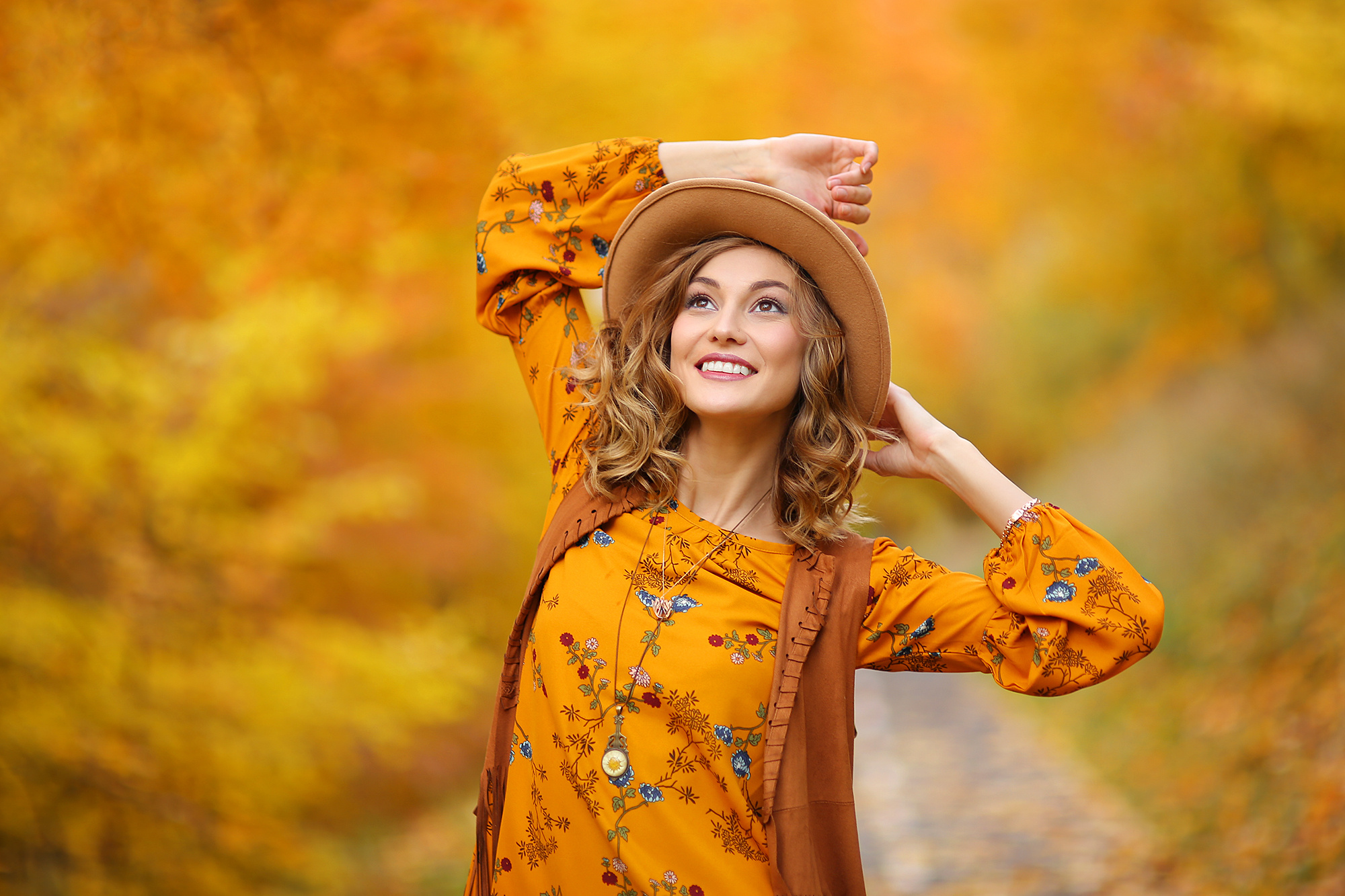 Осенний портрет девушки фотографа Denis Frolov