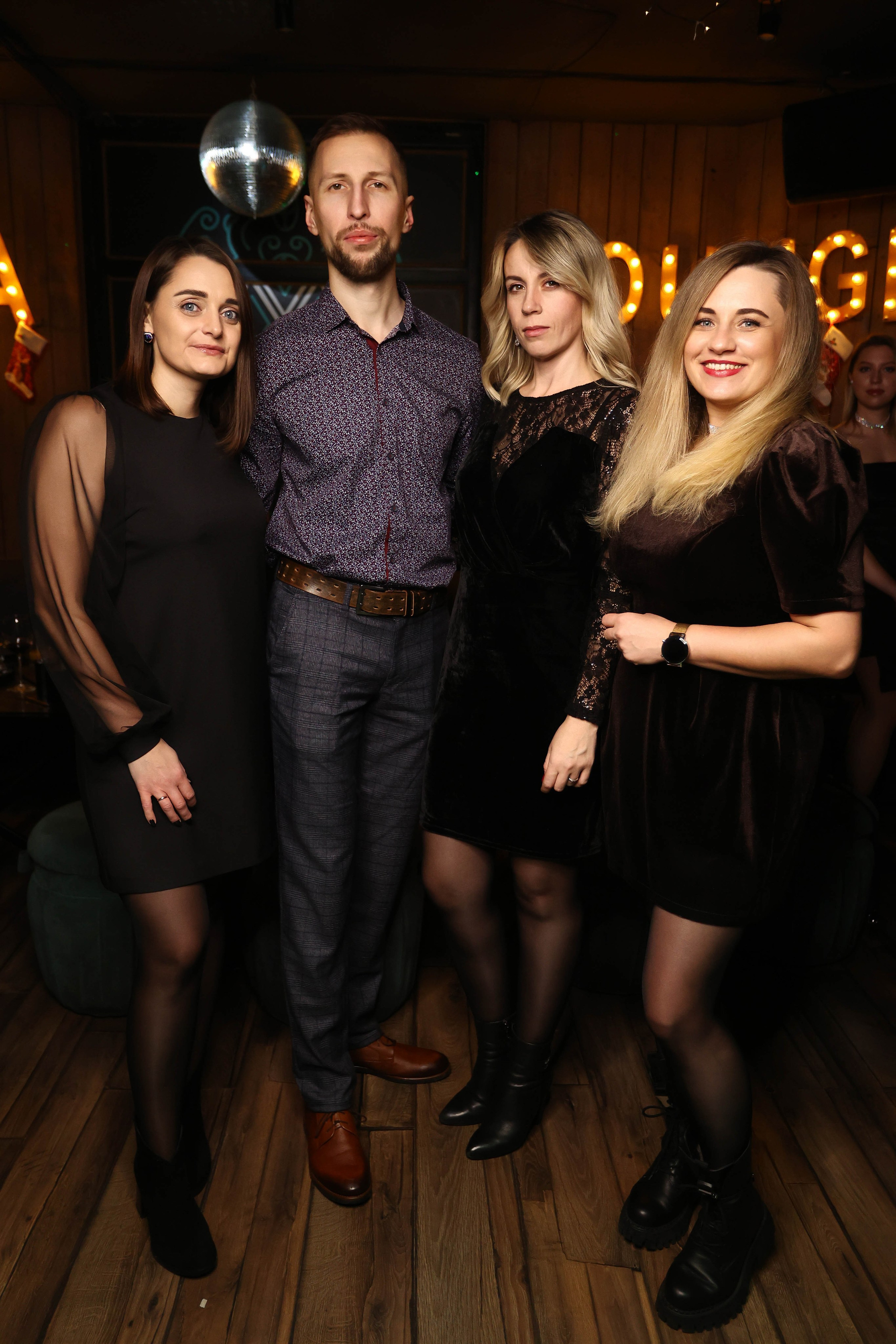 16/12/23 Новогоднее караоке в Мята Спортивная. Мята Спортивная — Кальянная, караоке, бар в Минске