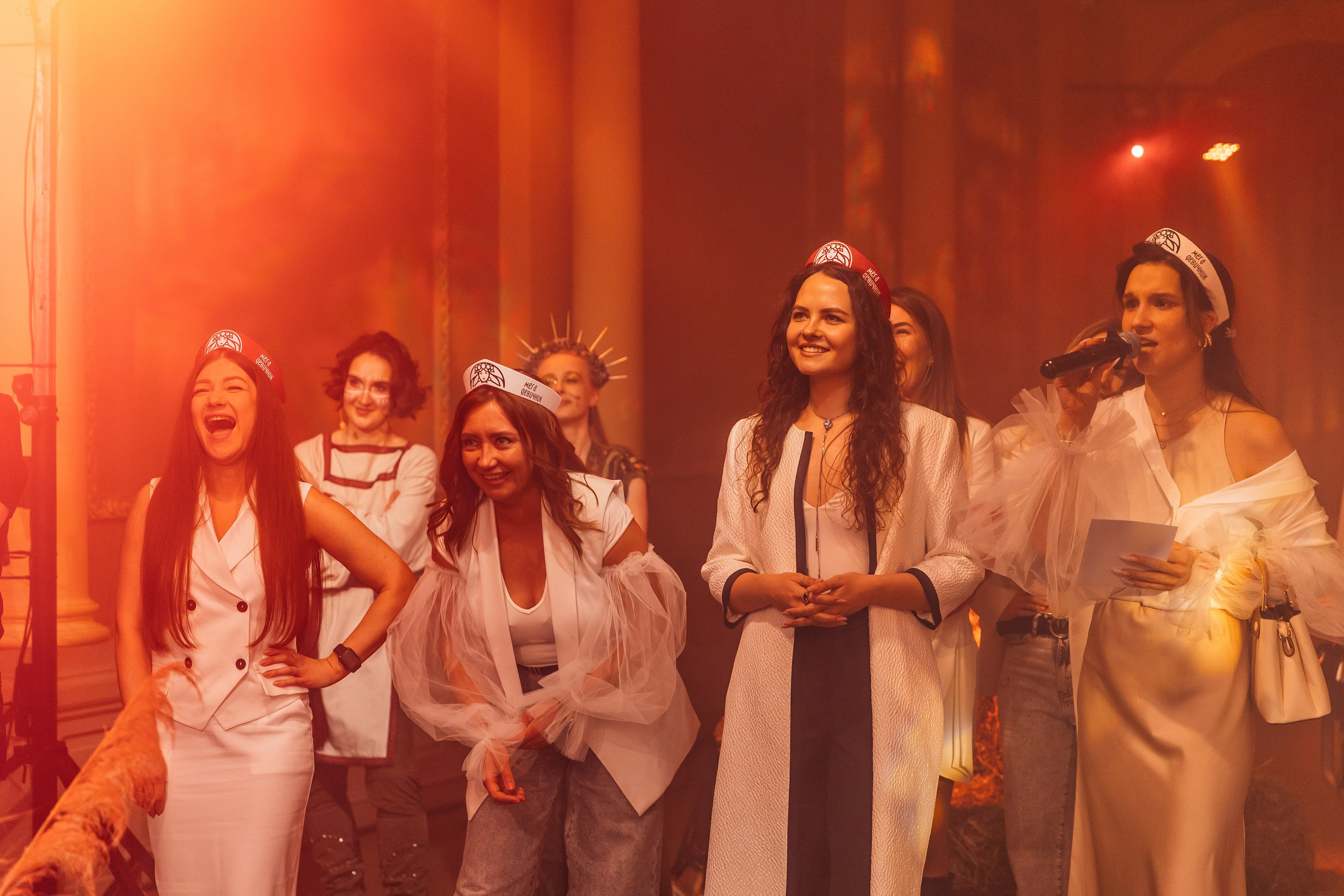 МЕГАДЕВИЧНИК 8 марта. Портфолио свадебного фотографа. Роман Каргаполов