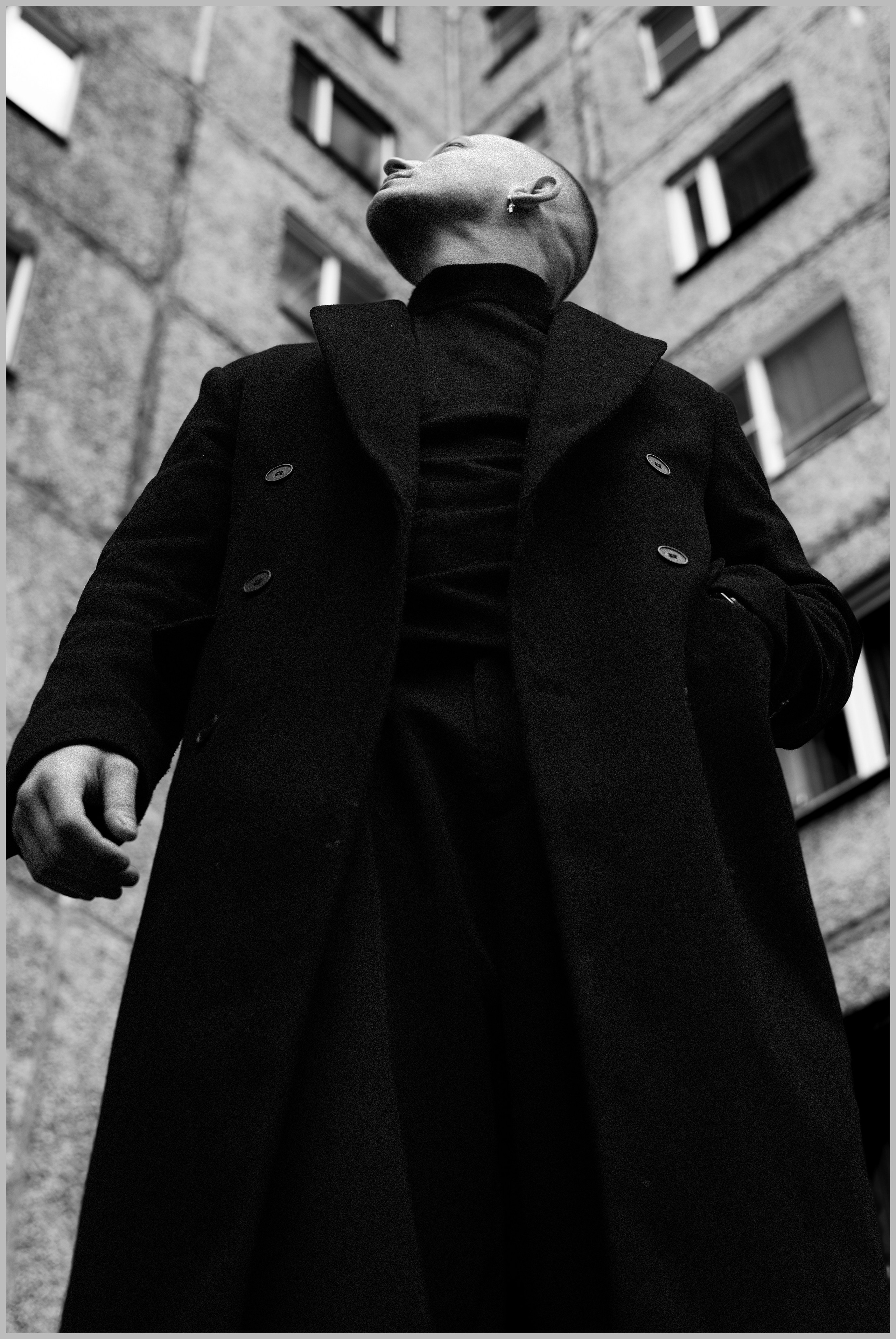 Евгений. Портретный фотограф в Орле. Готовые фото за 3 дня! Помощь в позировании. Советы по организации