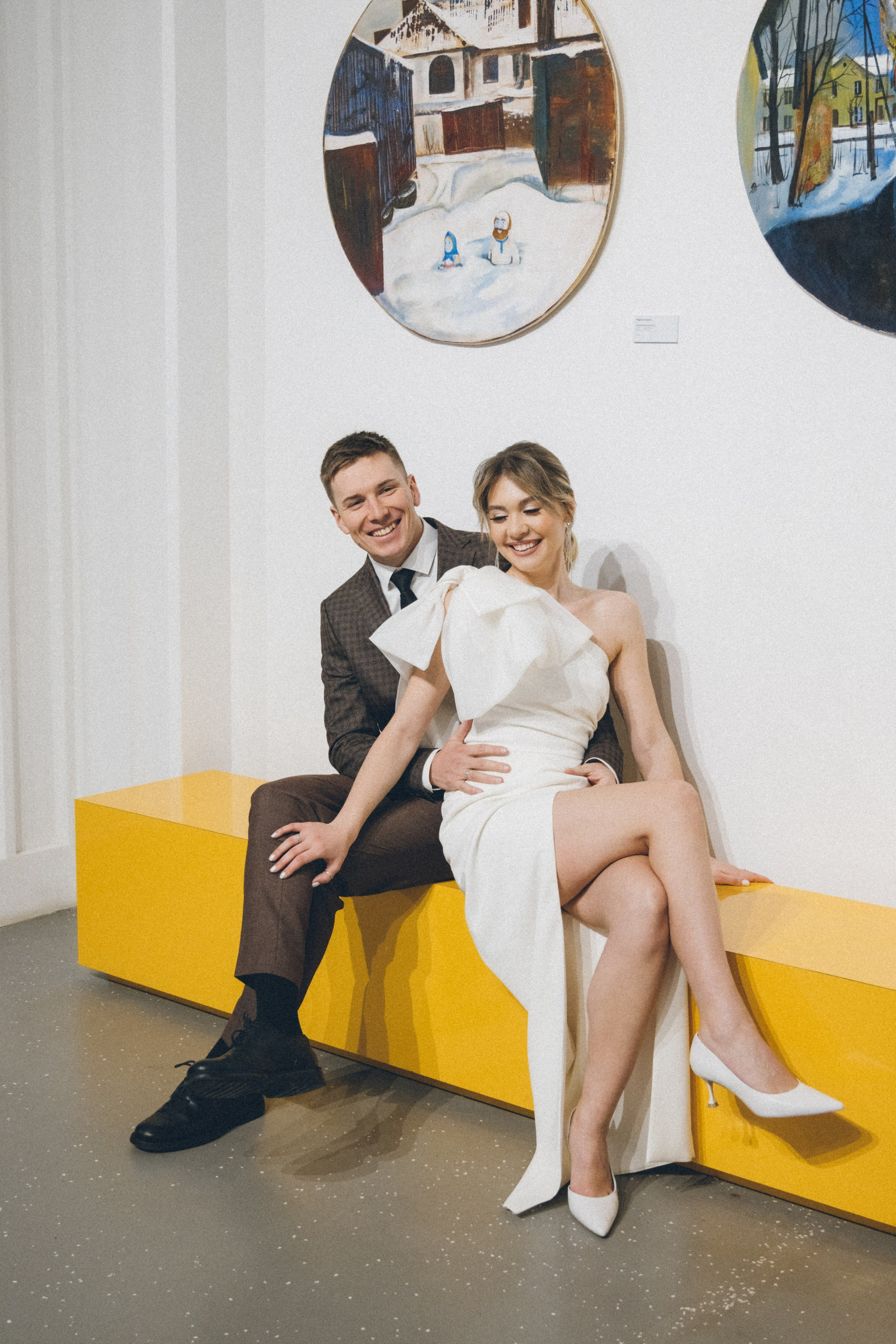 Свадебная прогулка в кинотеатре Рекорд. Свадебный фотограф Нижний Новгород Фатичев Артем