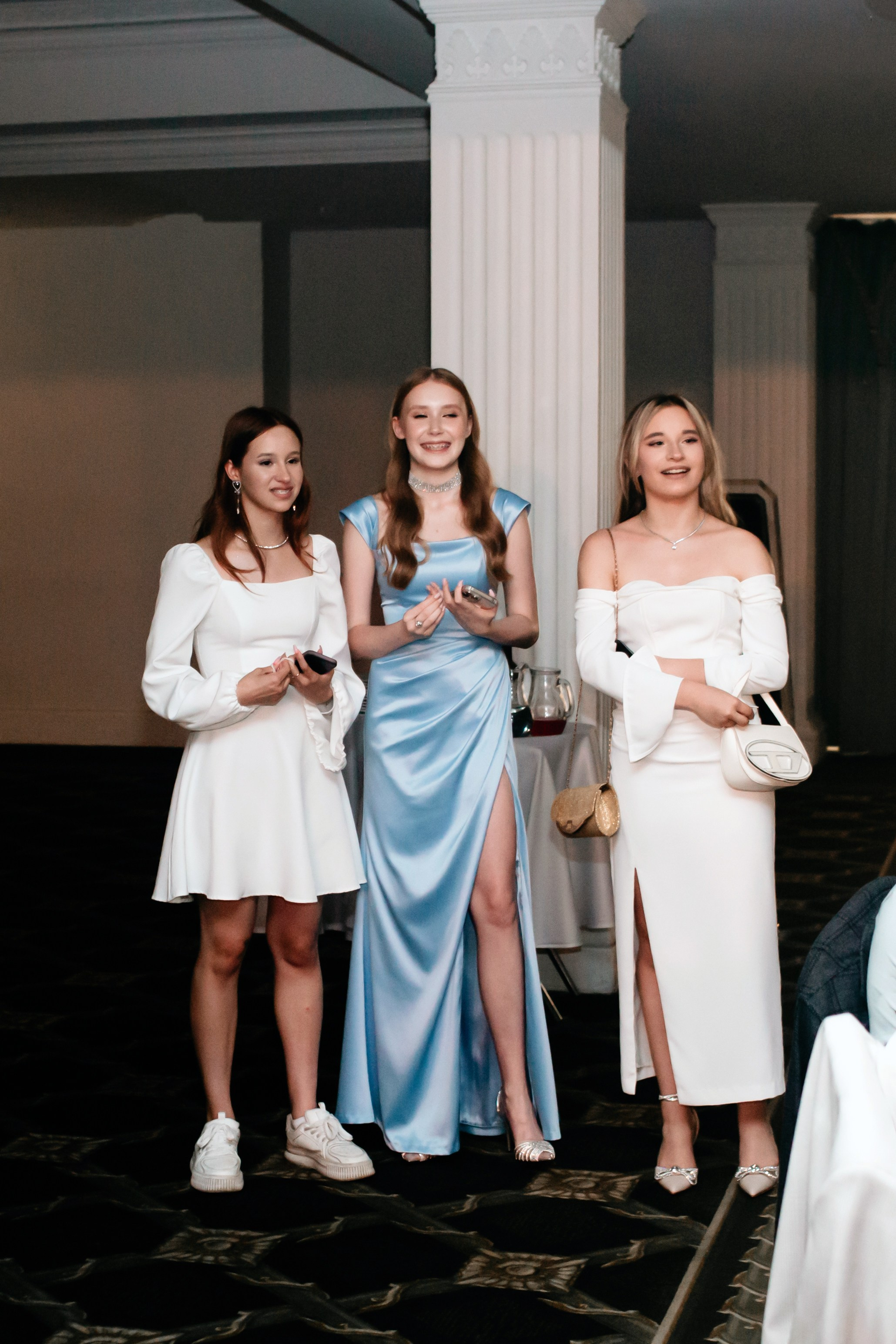 Выпускной 2025 (9класс) 124 школа. Фотограф в Челябинске Ополихина Анна