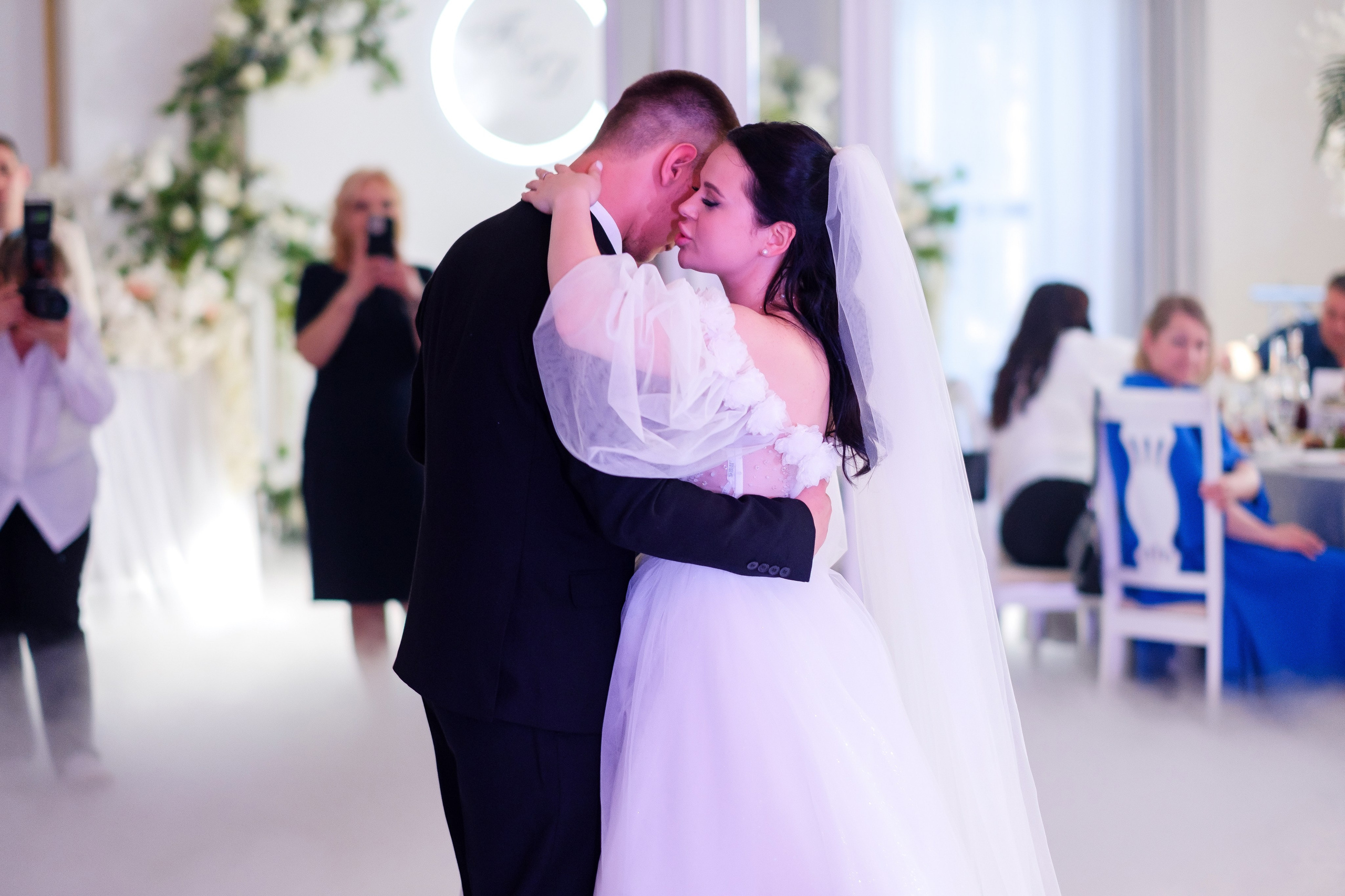 Тазабег и Диана. Свадебный фотограф | репортаж | праздники | крещение