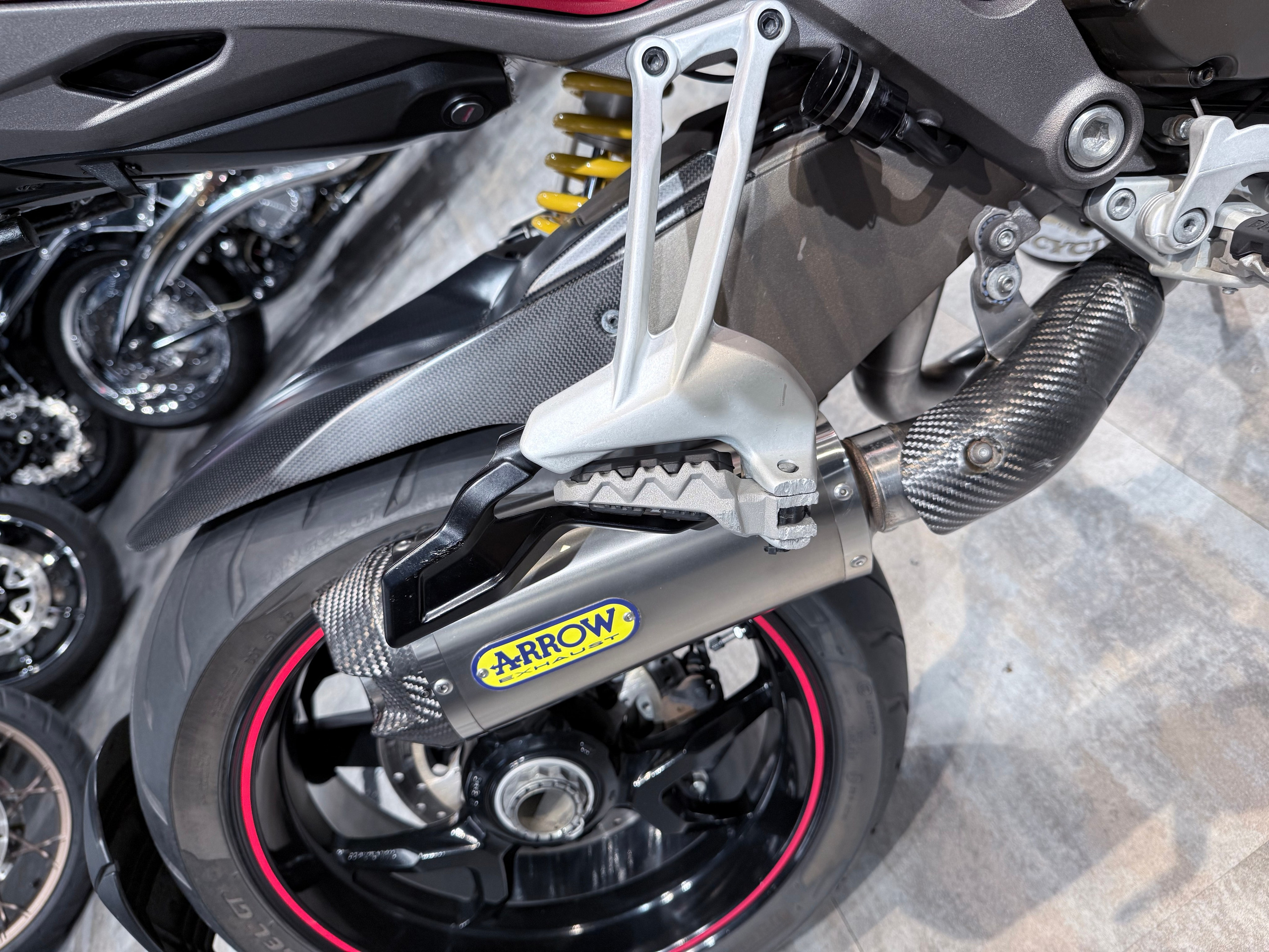Ducati Multistrada 1200S Carbon. Hello Davidson, Москва. Только хорошие мотоциклы…